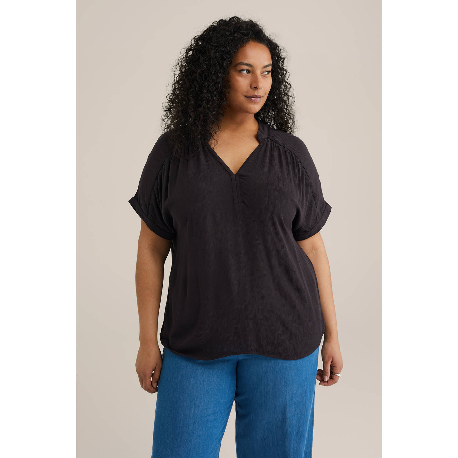 WE Fashion Curve top zwart