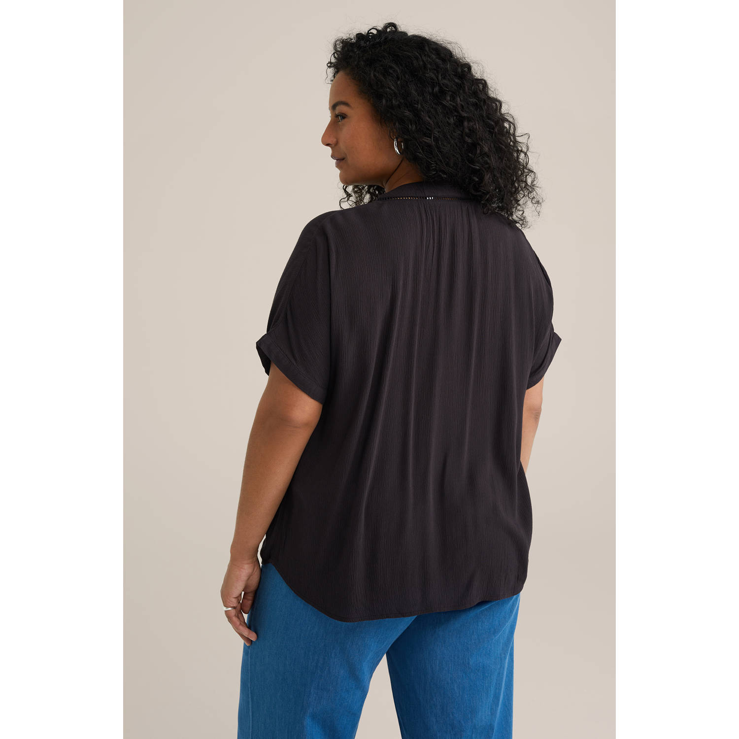 WE Fashion Curve top zwart