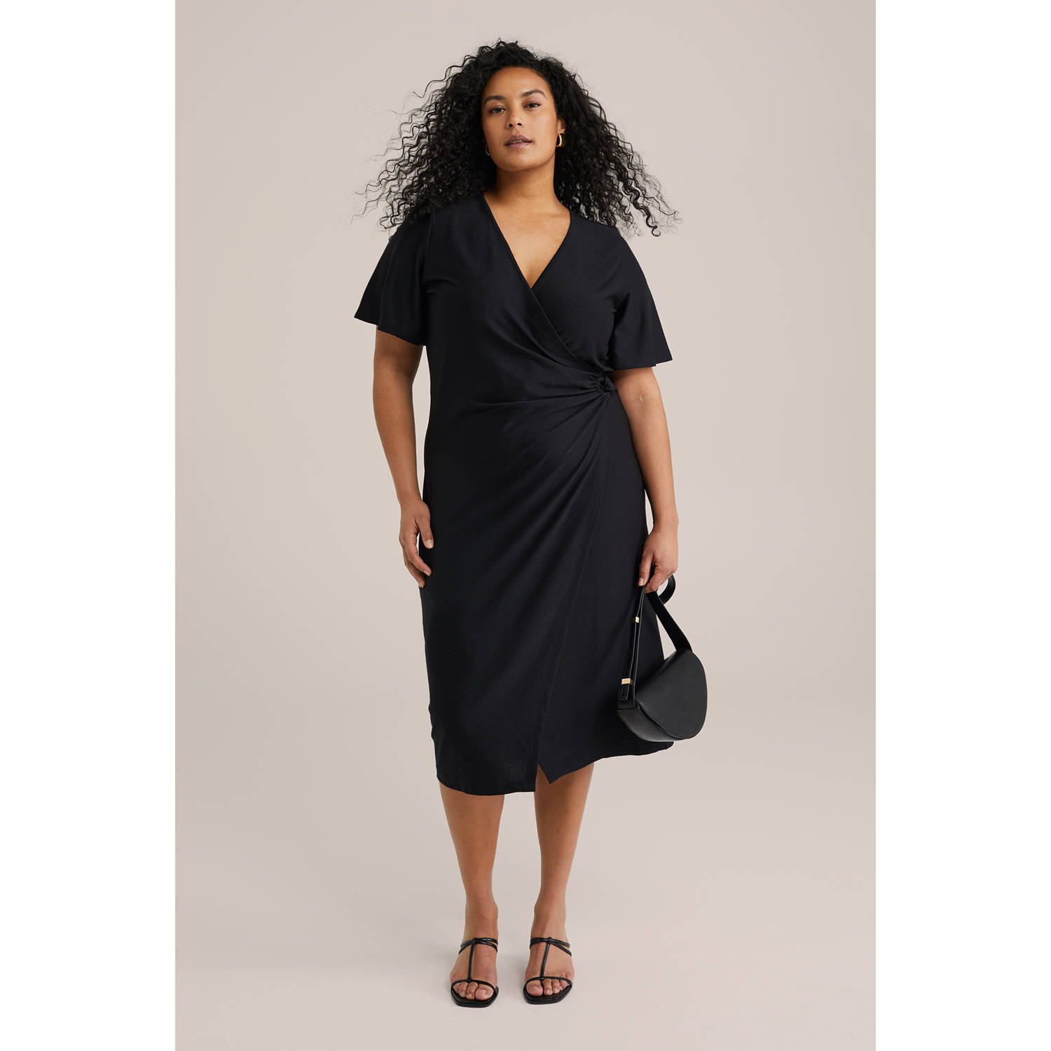 WE Fashion Curve wikkel- overslagjurk zwart