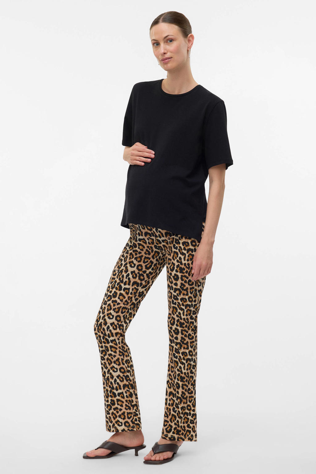 Bruine dames MAMALICIOUS flared high waist zwangerschaps legging van stretchkatoen met elastische tailleband en dierenprint