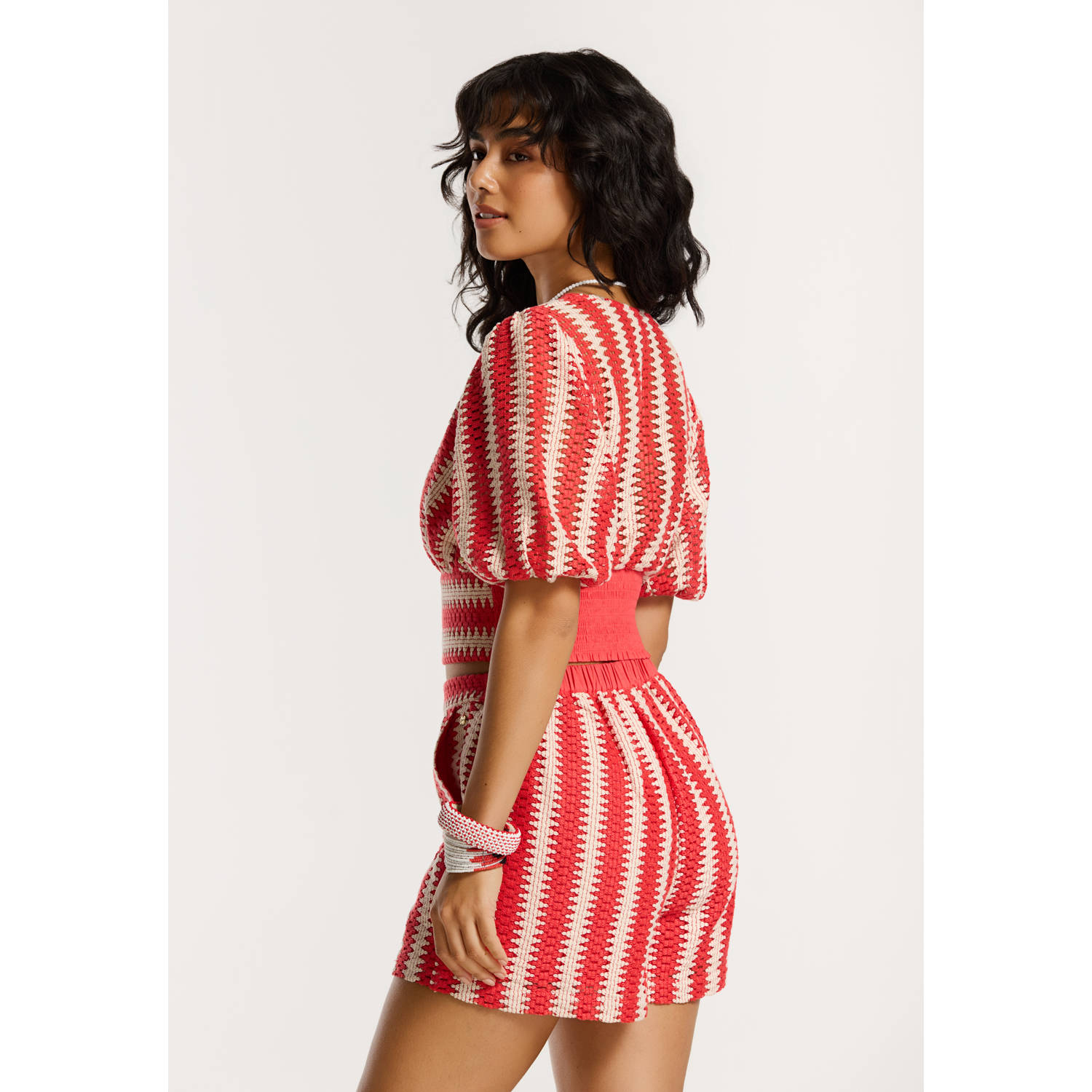 Shiwi straight high waist casual short rood crochet
