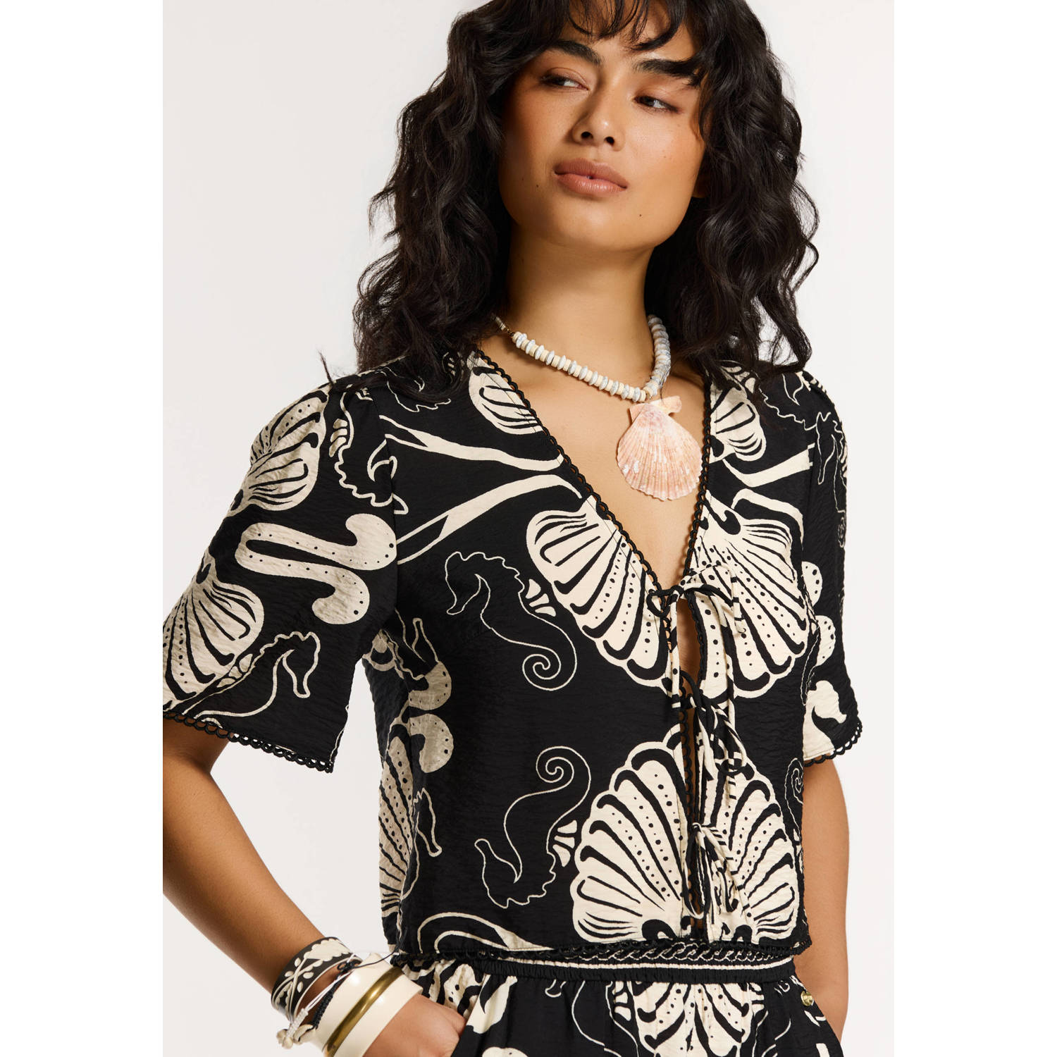 Shiwi top zwart