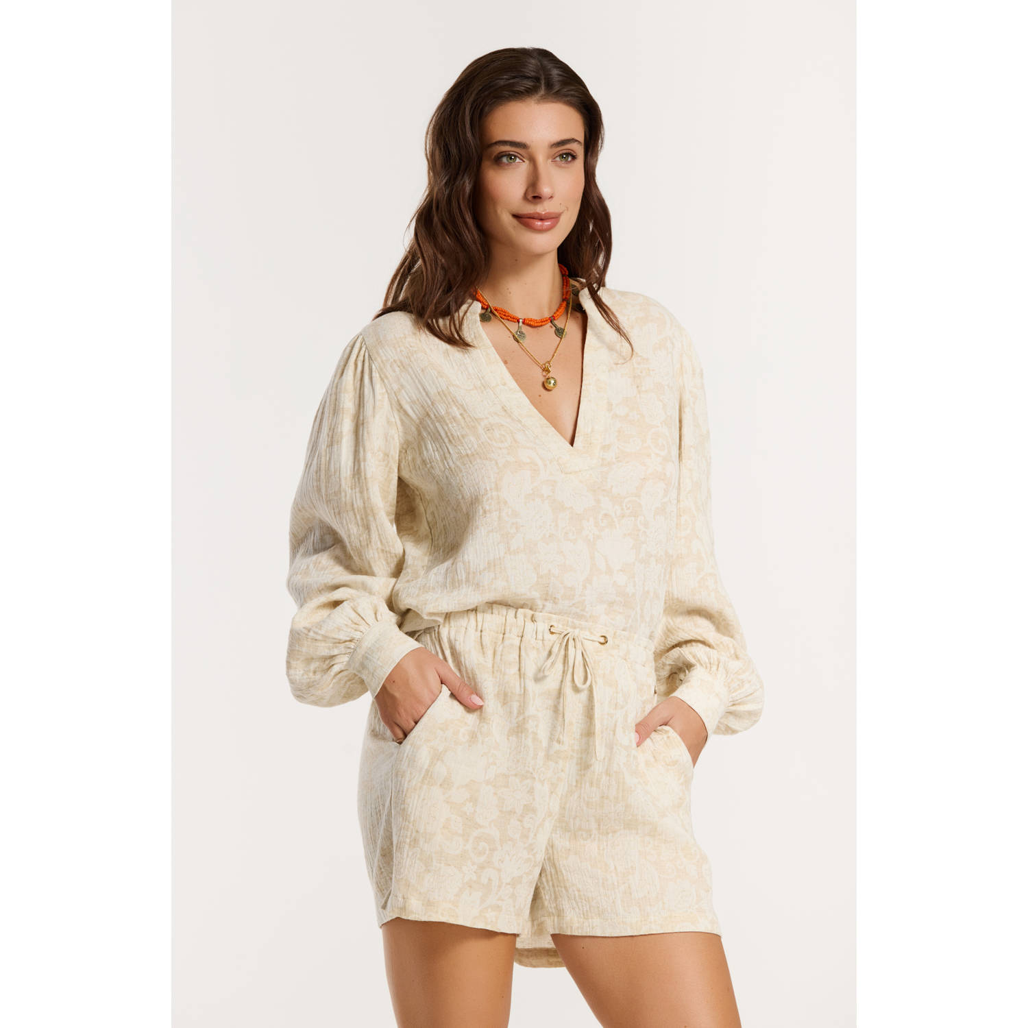 Shiwi straight high waist casual short zand