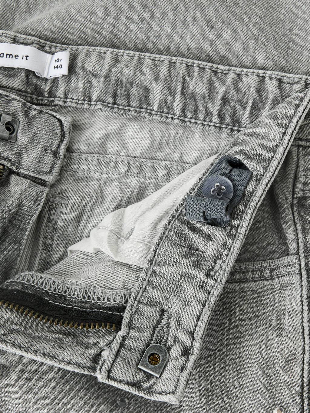Acne Studios Straight fit jeans met gekleurde wassing • Grijs • de