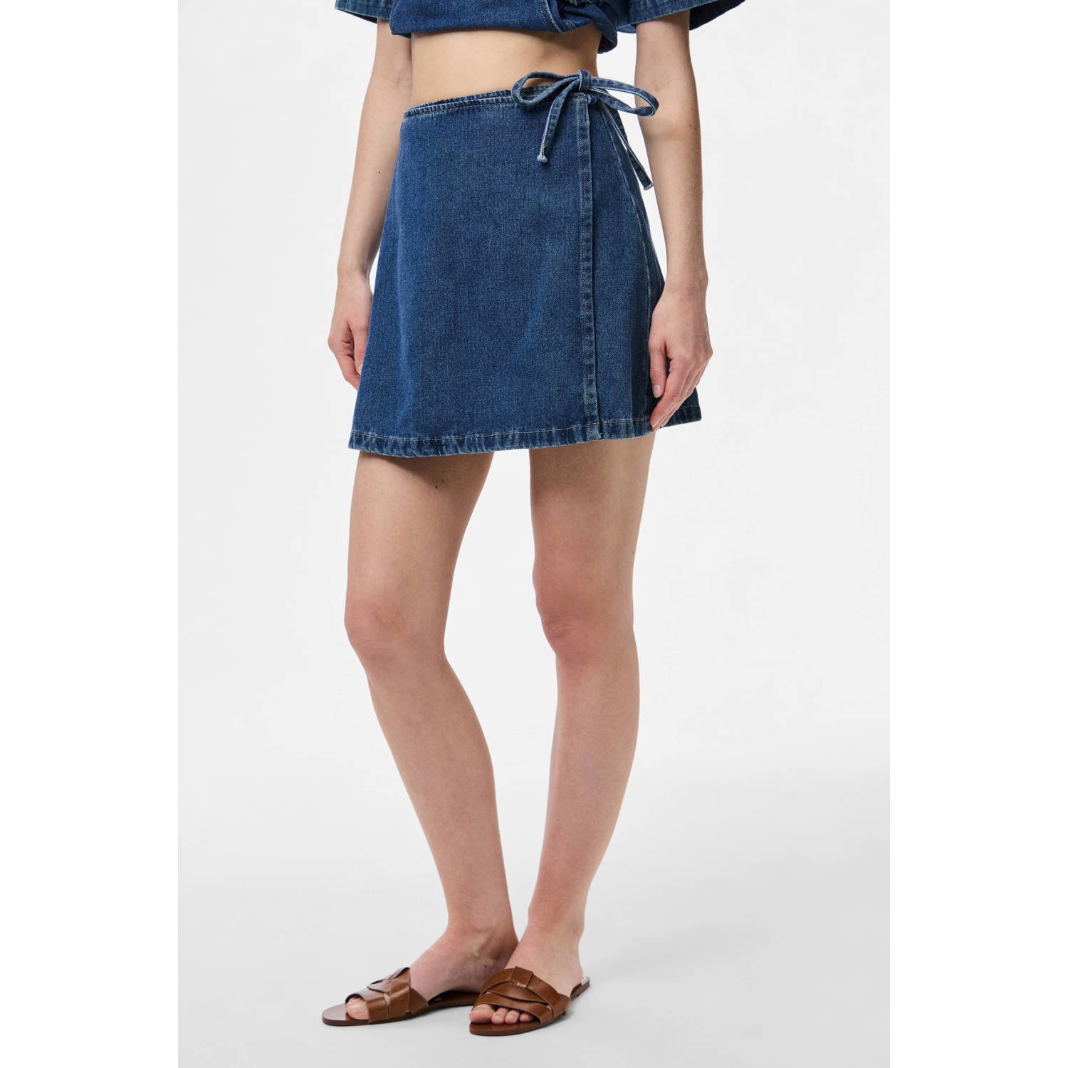 Pieces Licht uitlopende jeansrok in wikkellook model 'FIBBO'