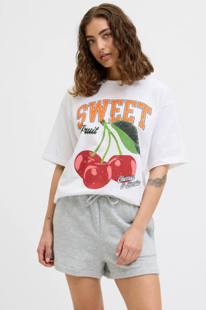 T-shirt wit