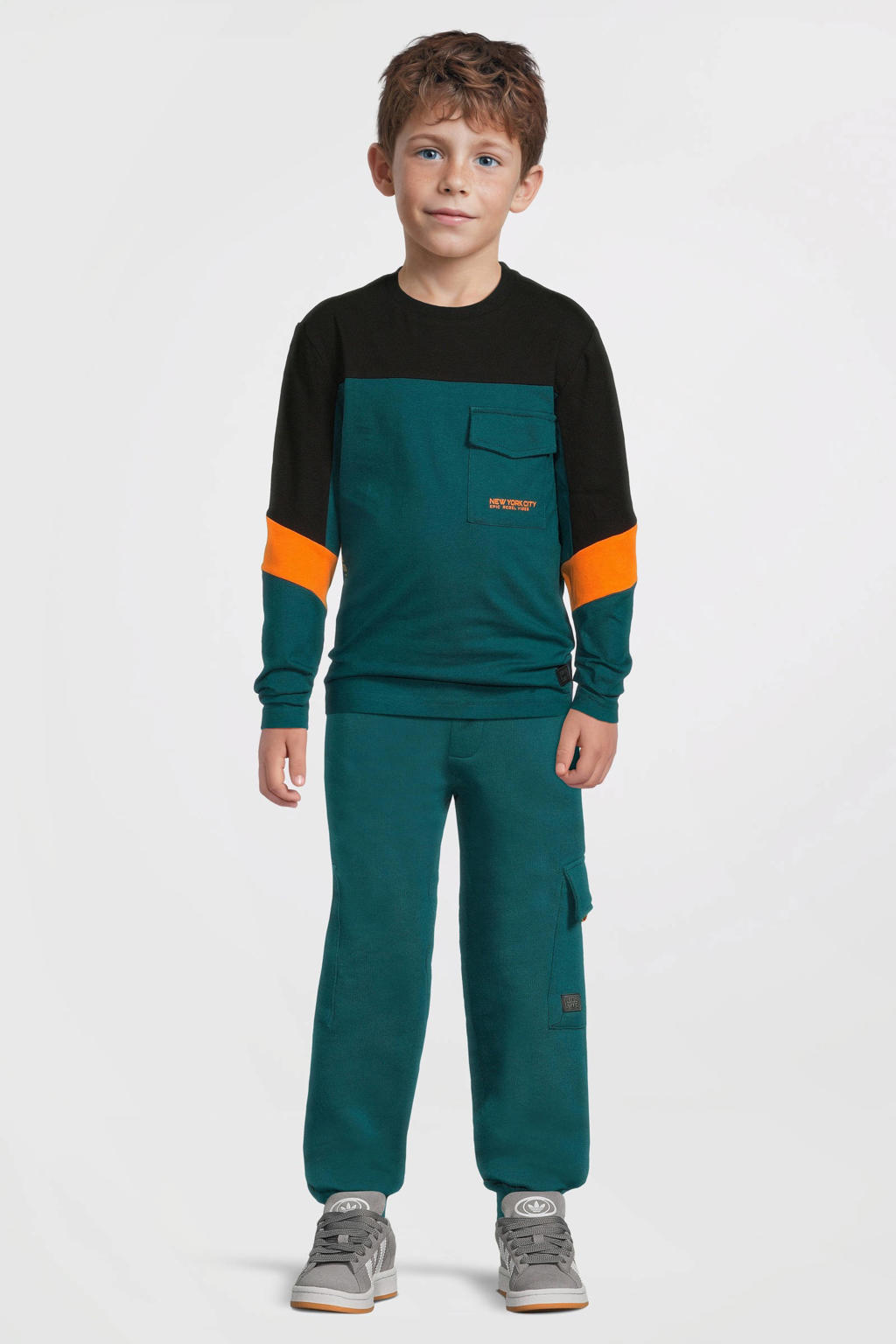 Donkergroene jongens Orange Stars fleece cargo joggingbroek Steven met elastische tailleband met koord en effen