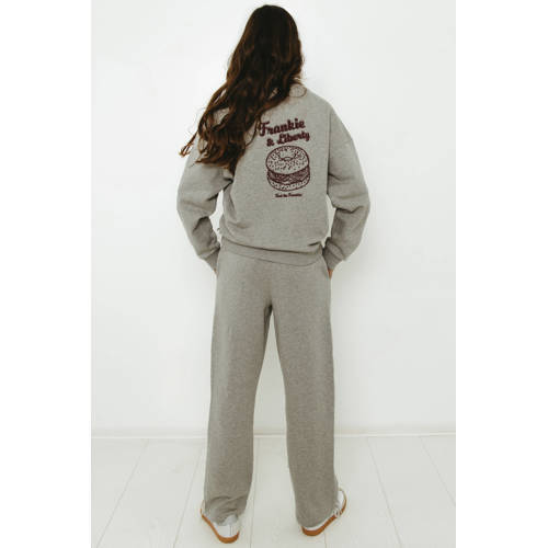 Frankie&Liberty sweater met backprint grijs melange afbeelding