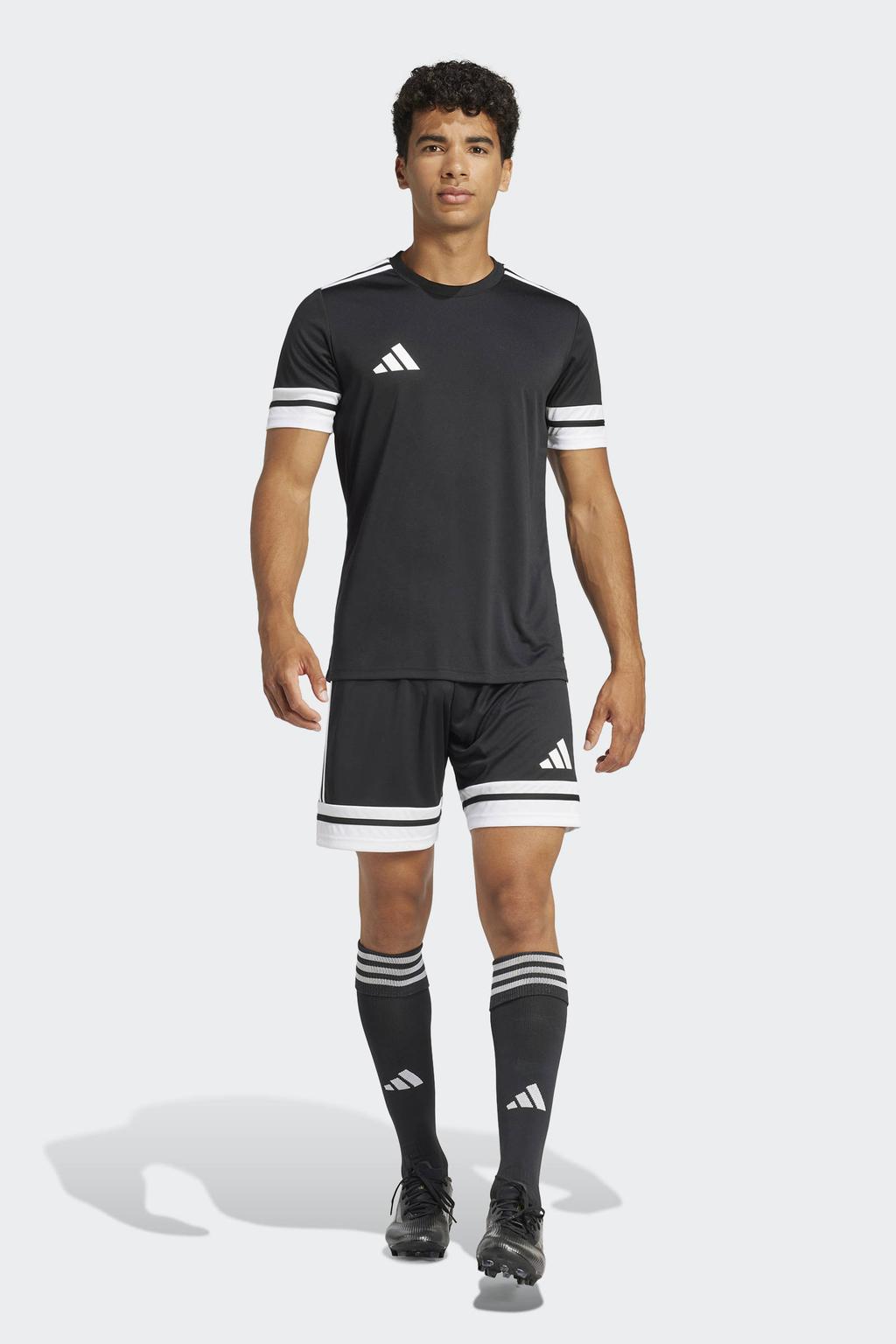 Zwart en witte heren adidas Performance Senior voetbalshort Squadra 25 van polyester met elastische tailleband met koord