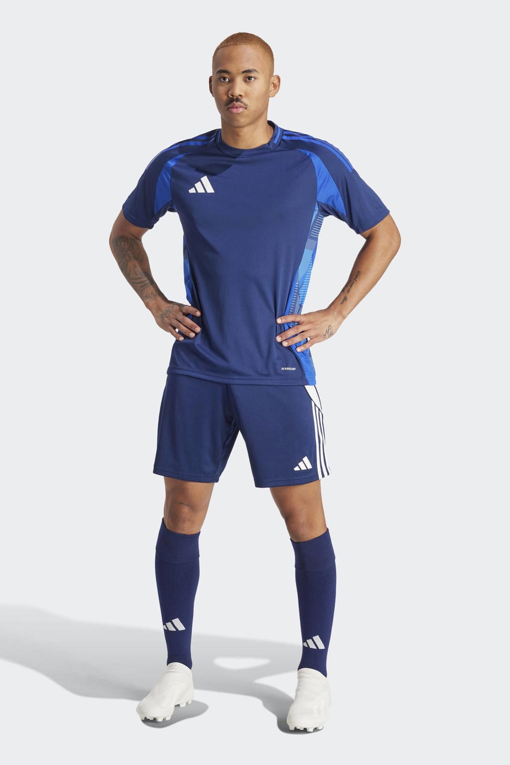 Donkerblauwe heren adidas Performance Senior sportshort Tiro 24 van polyester met regular fit en elastische tailleband met koord