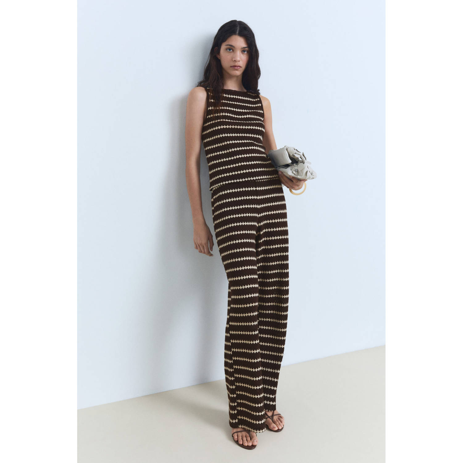 Mango wide leg high waist casual broek donkerbruin gebreid