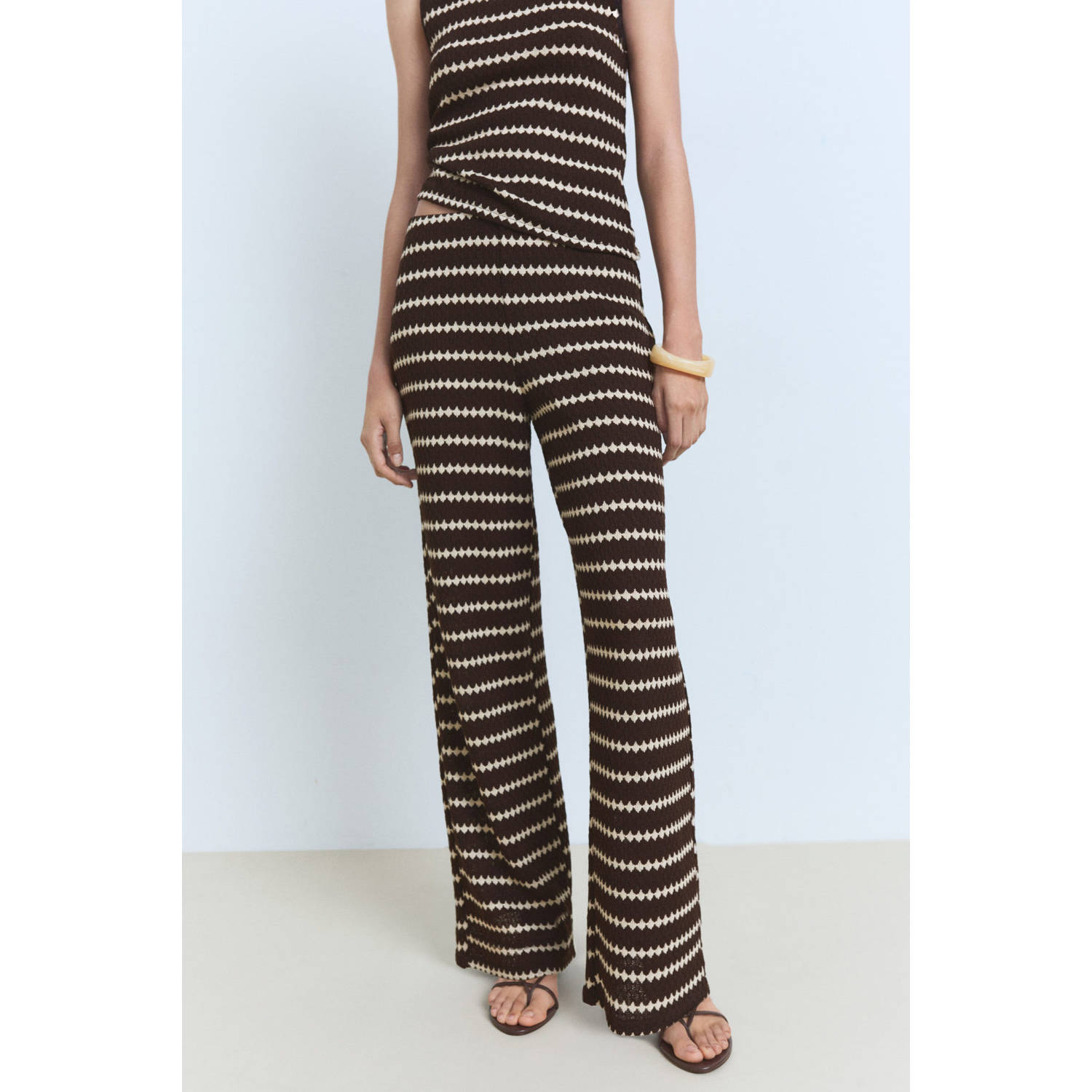Mango wide leg high waist casual broek donkerbruin gebreid