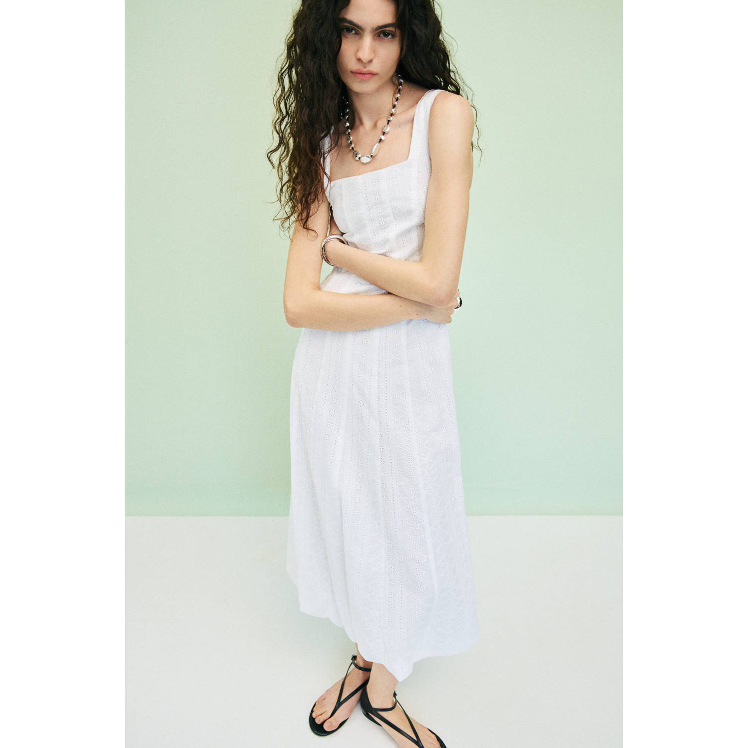 Mango midi jurk broderie wit