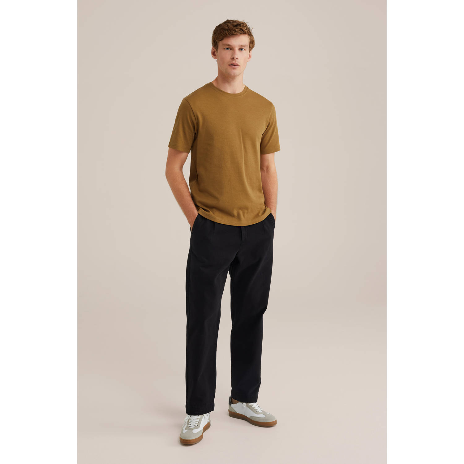 WE Fashion T-shirt oker