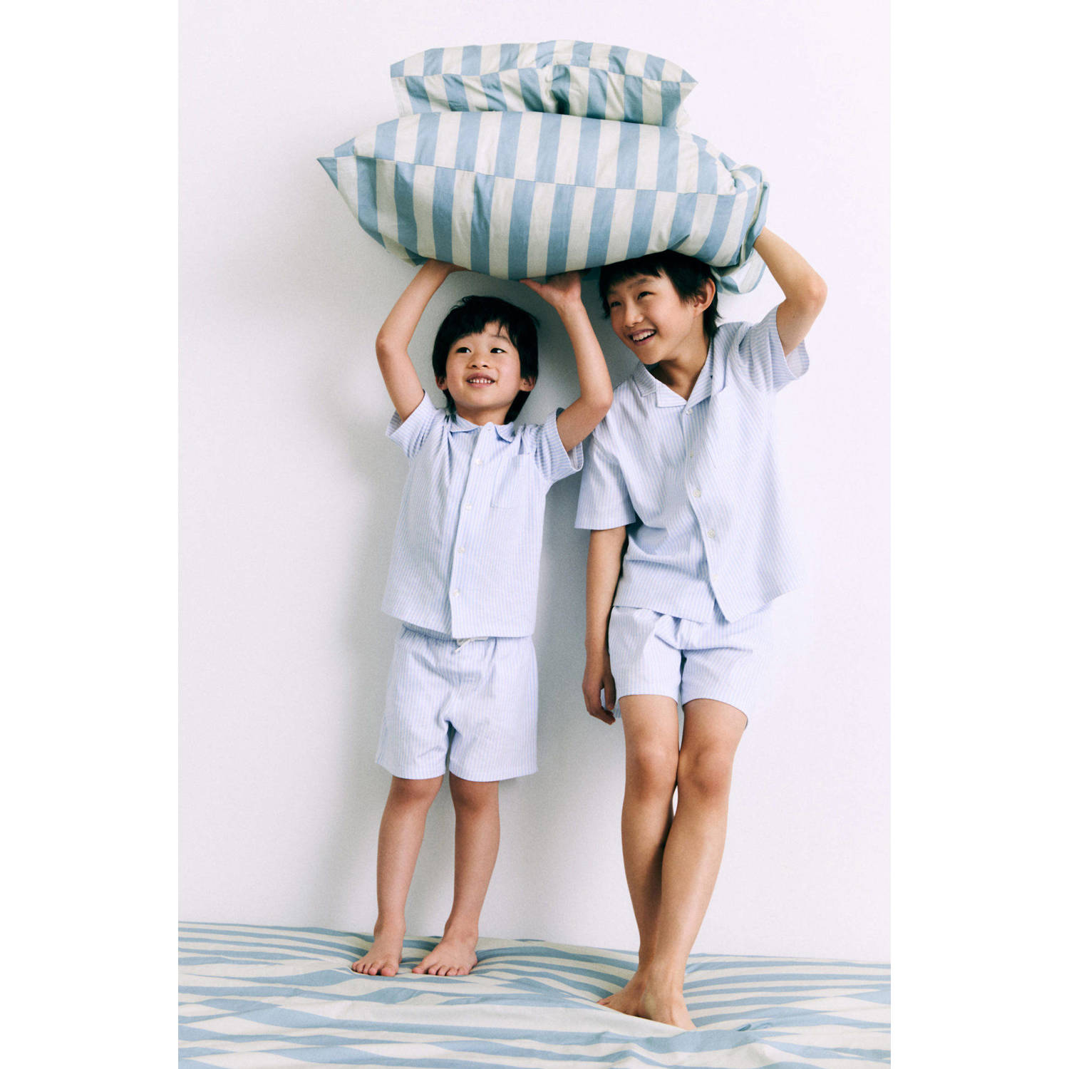 Mango Kids shortama lichtblauw wit