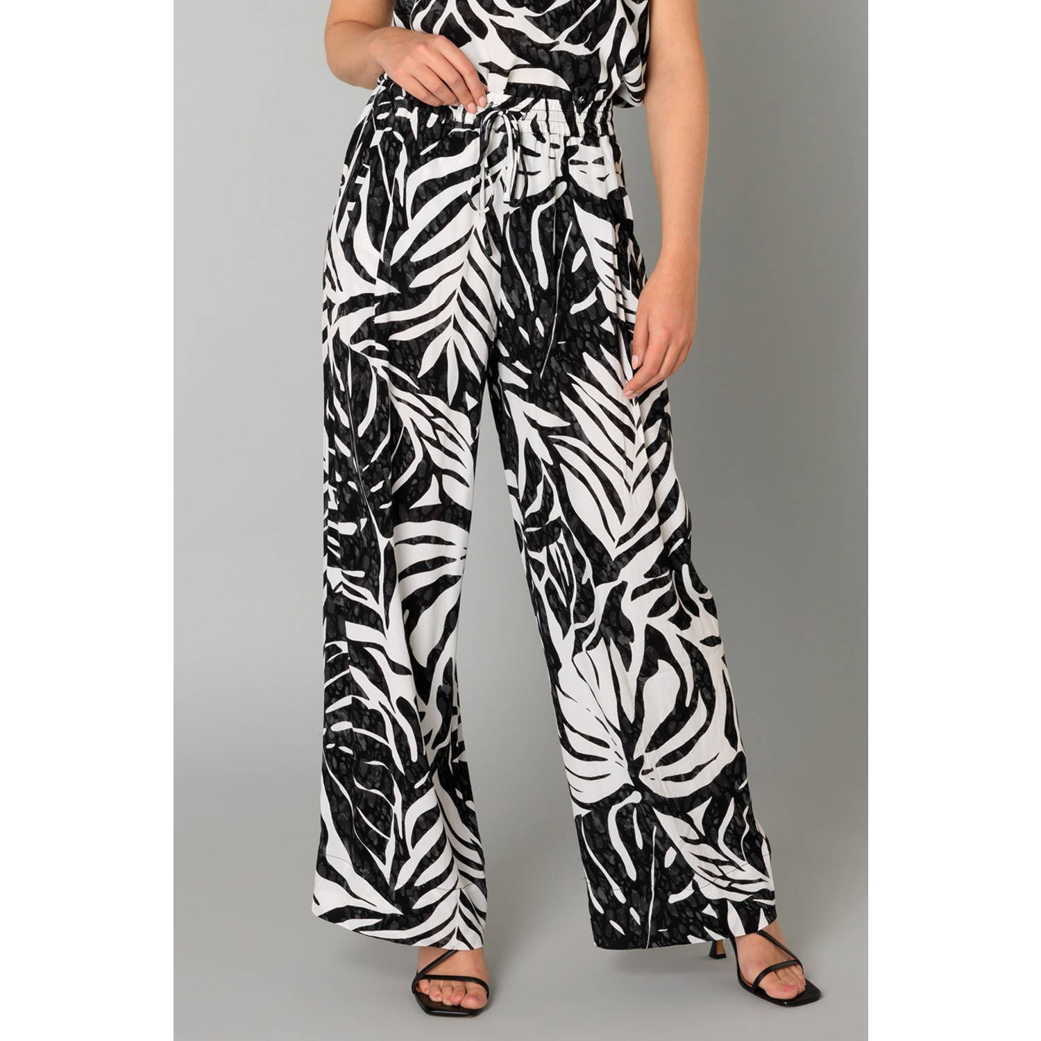 Yest wide leg high waist broek zwart