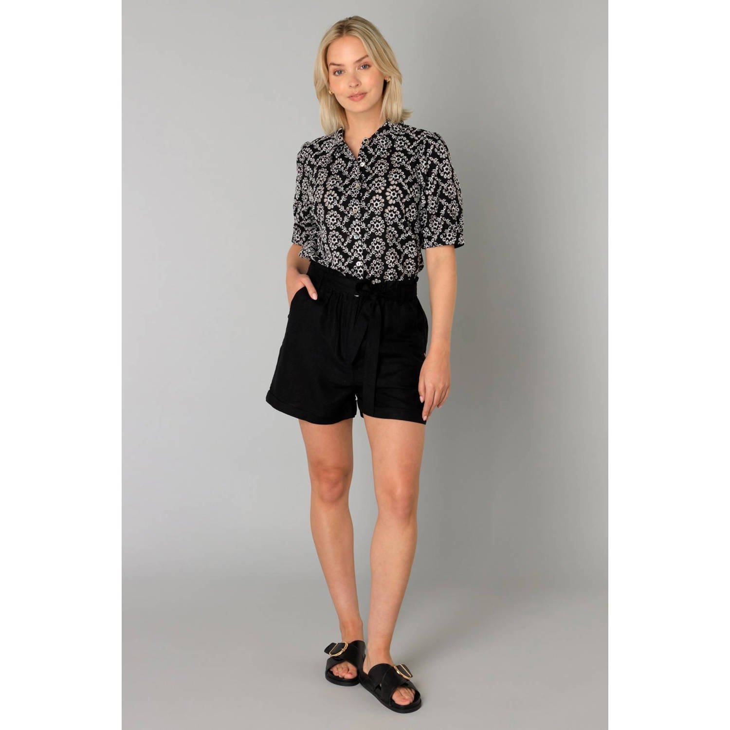 Yest linnen high waist casual short zwart