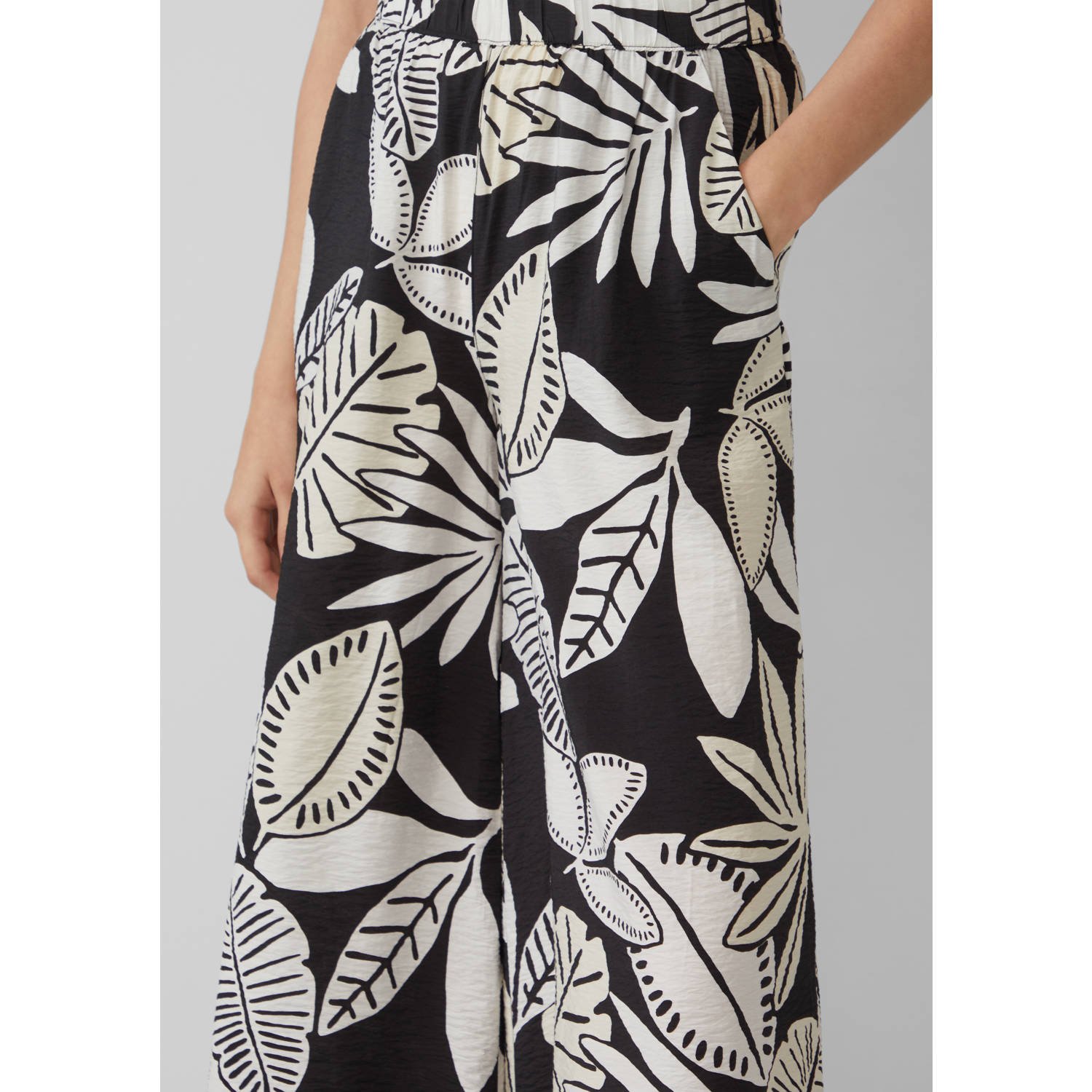 s.Oliver wide leg high waist culotte zwart