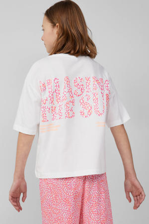 T-shirt wit