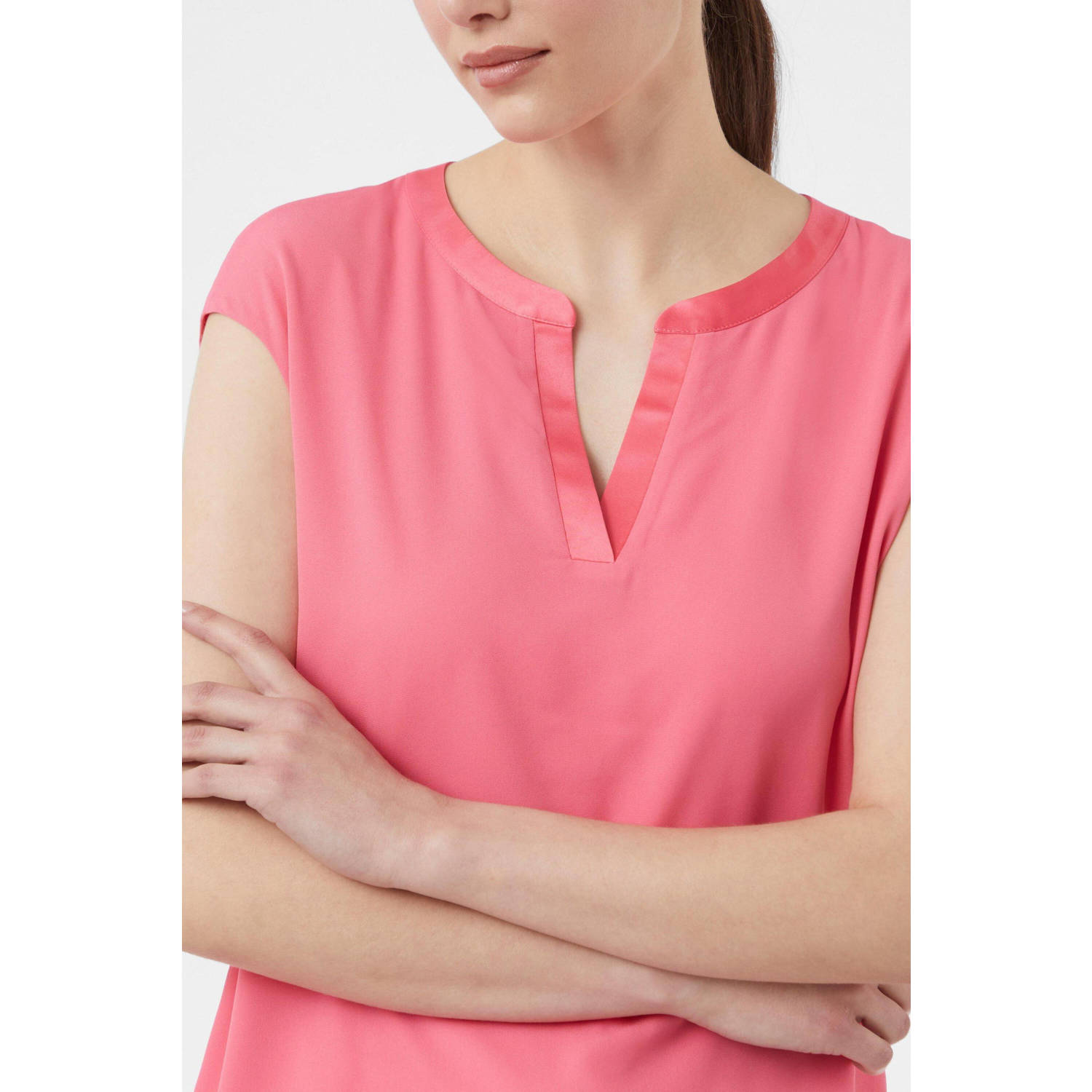 comma top roze