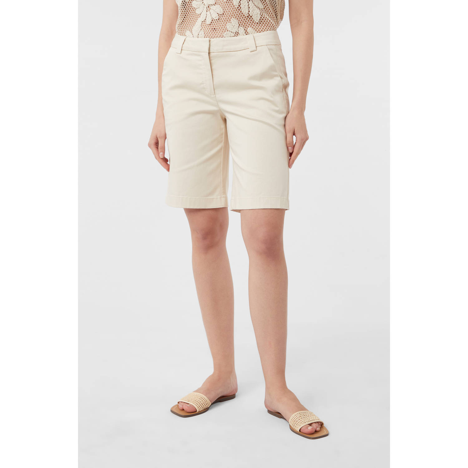 Comma straight regular waist bermuda short ecru