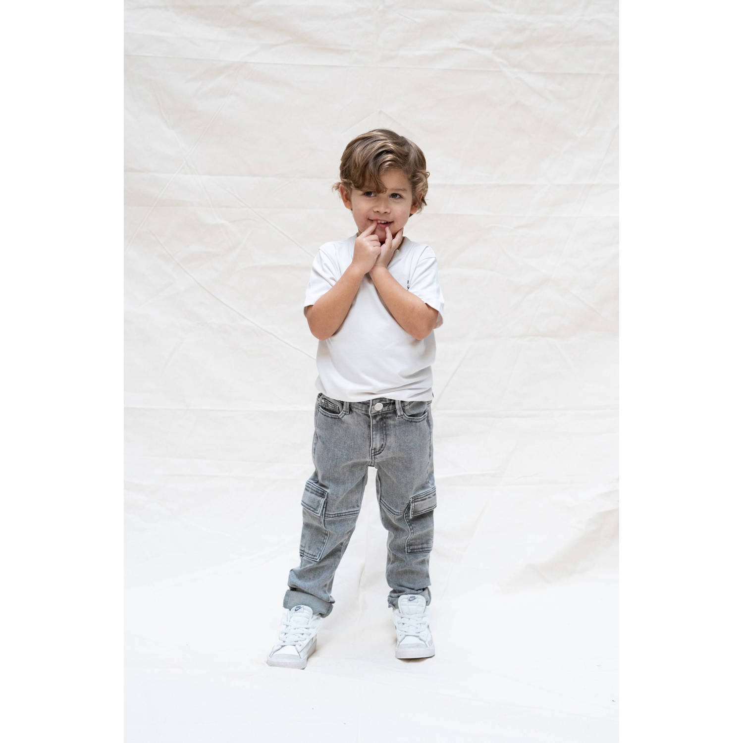Daily7 straight leg grey denim