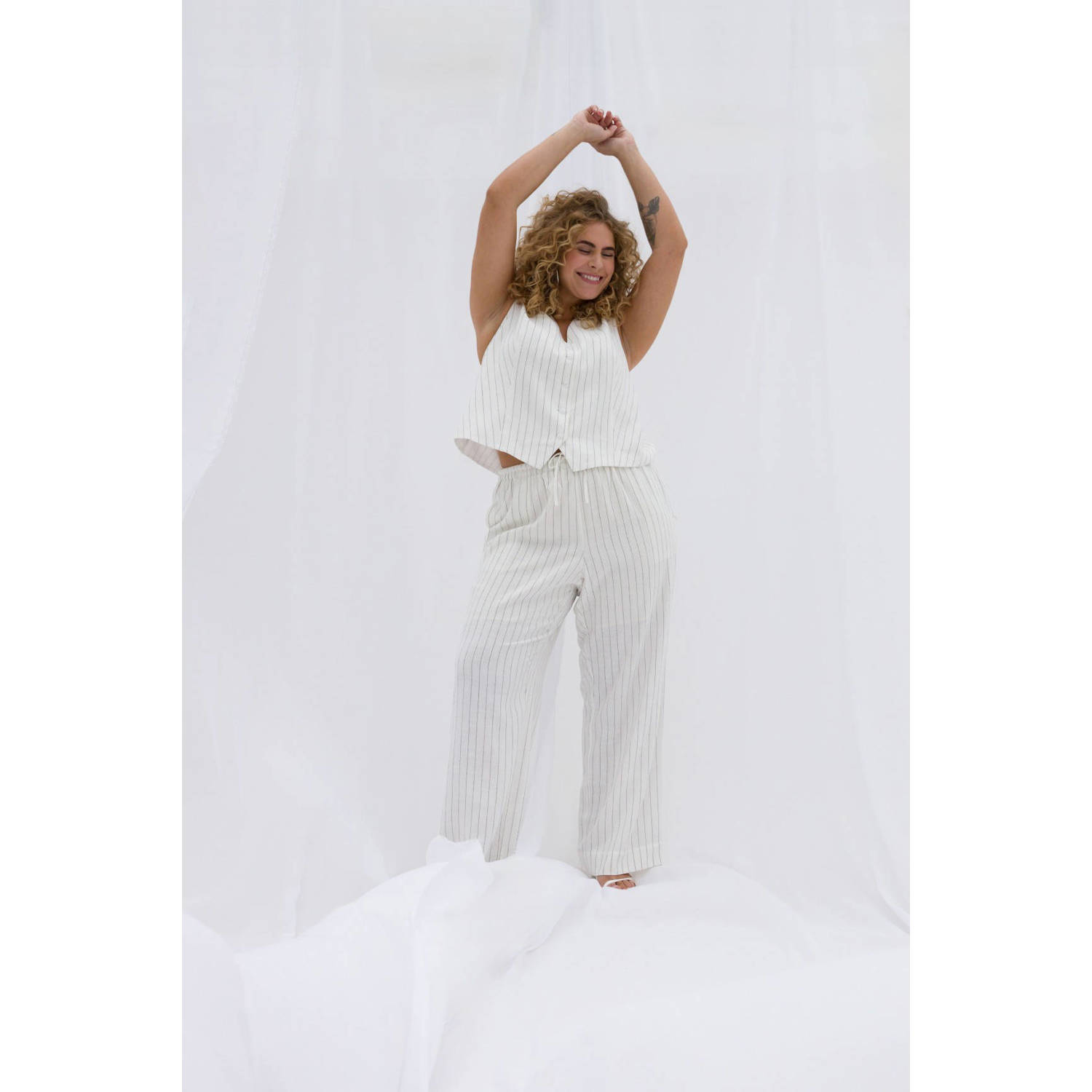 Yesta wide leg regular waist broek wit