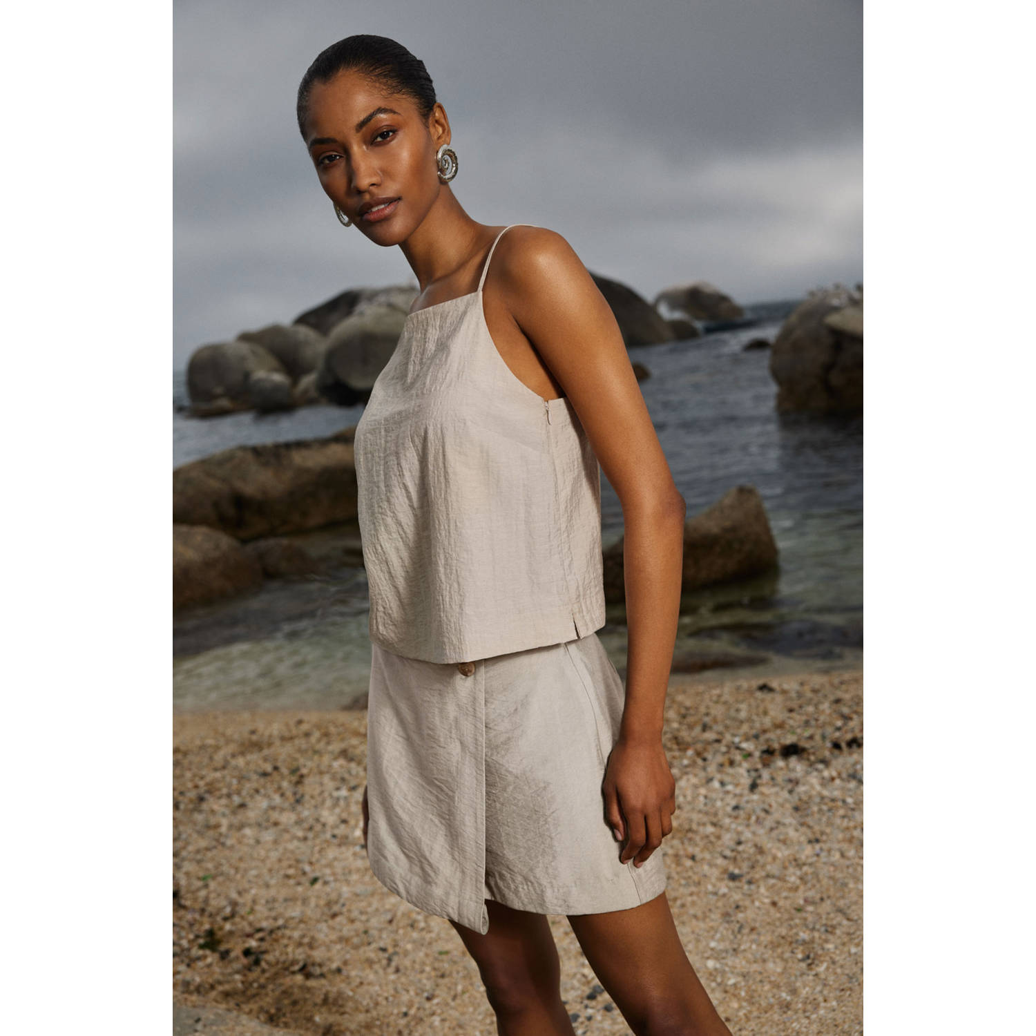 WE Fashion skort beige