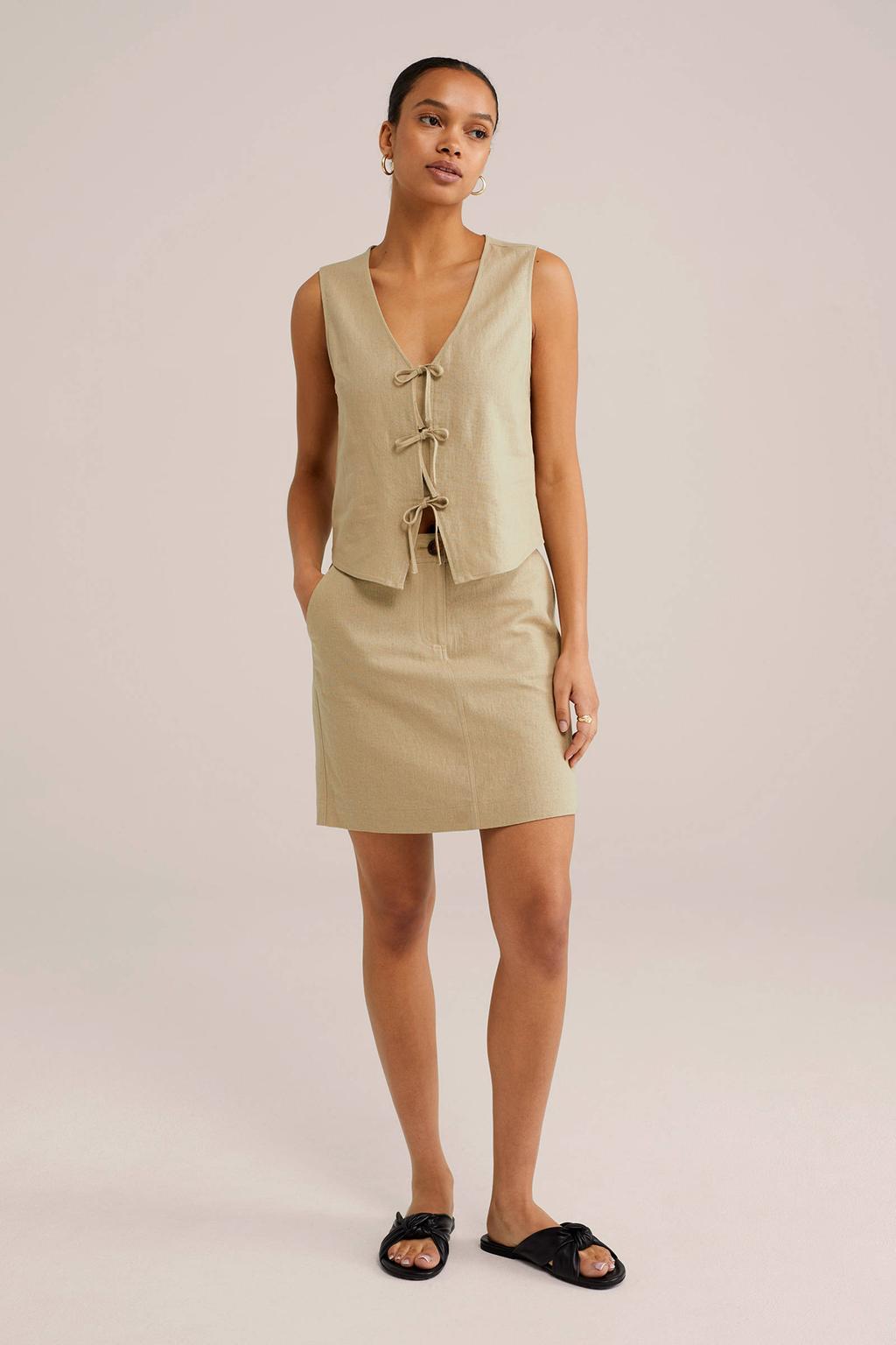 Beige dames WE Fashion linnen korte rok voorzien van rits- en knoopsluiting