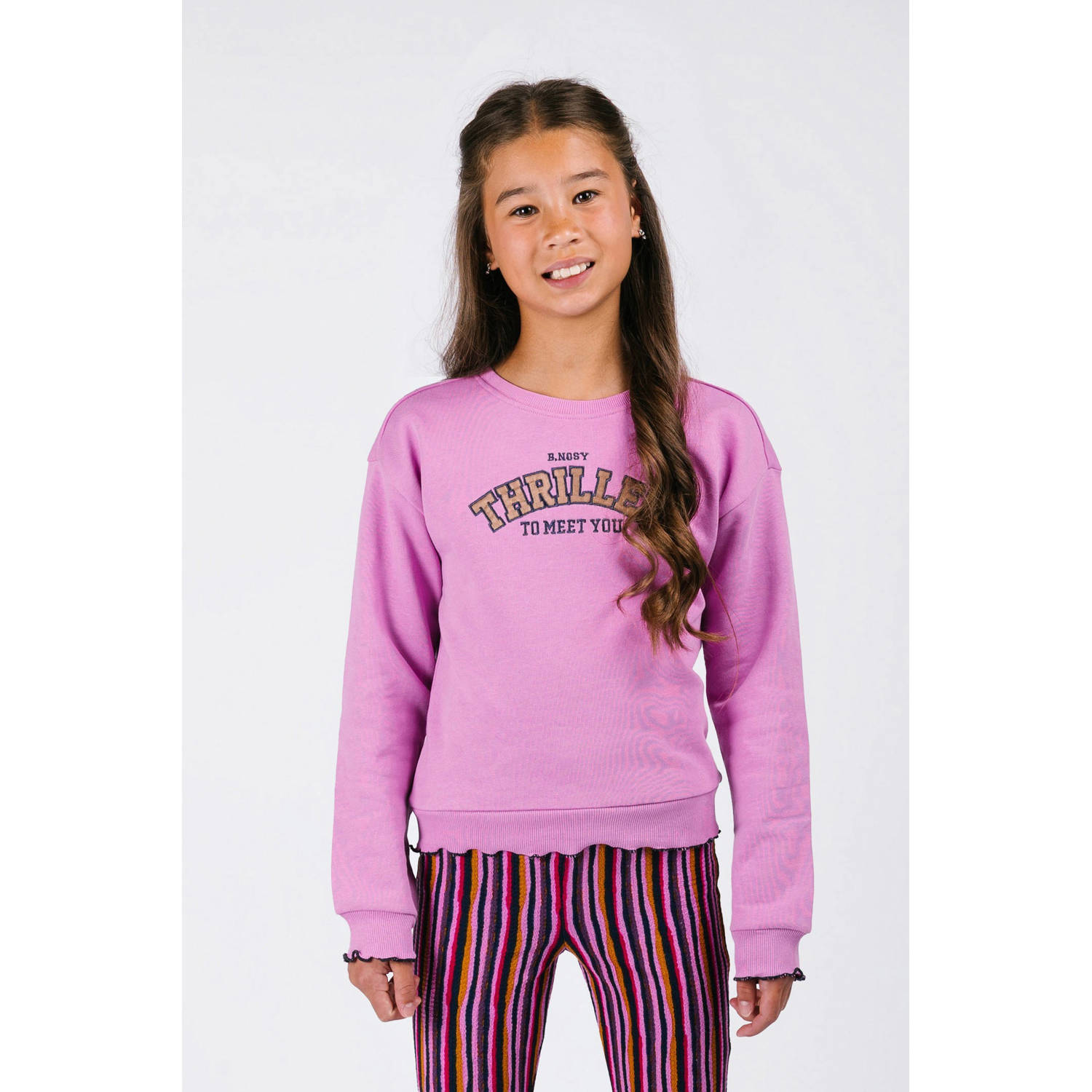 B.Nosy sweater lila
