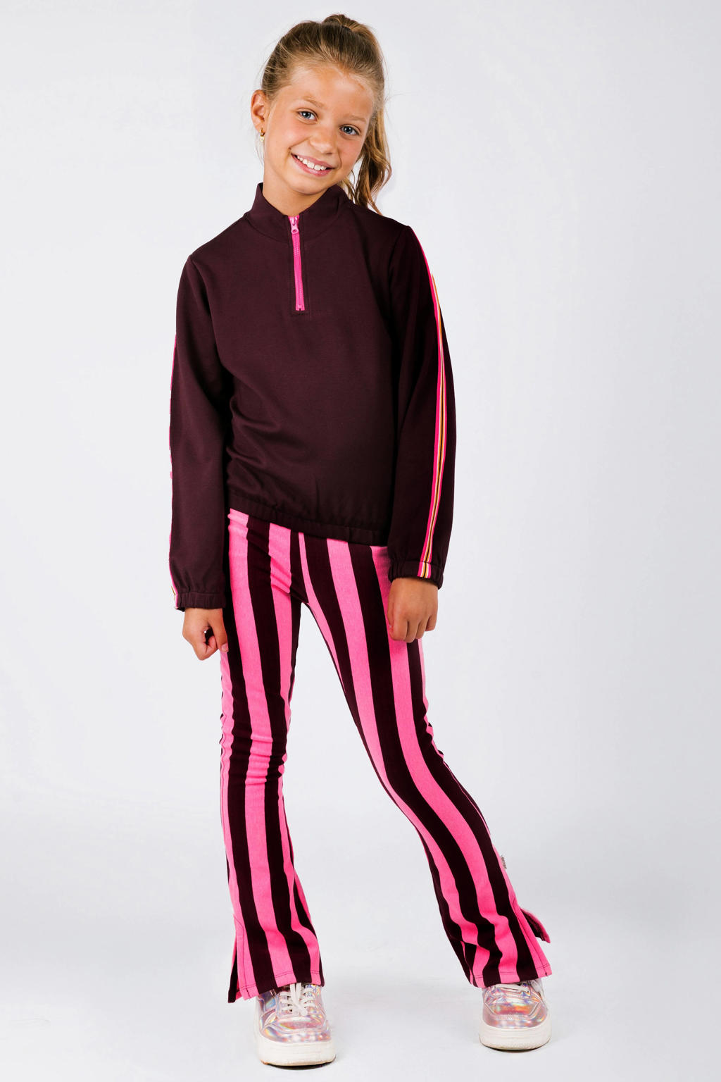 Donkerrood, roze en oranje meisjes B.Nosy sweater van polyester met backprint, lange mouwen, opstaande kraag, halve rits en contrast bies