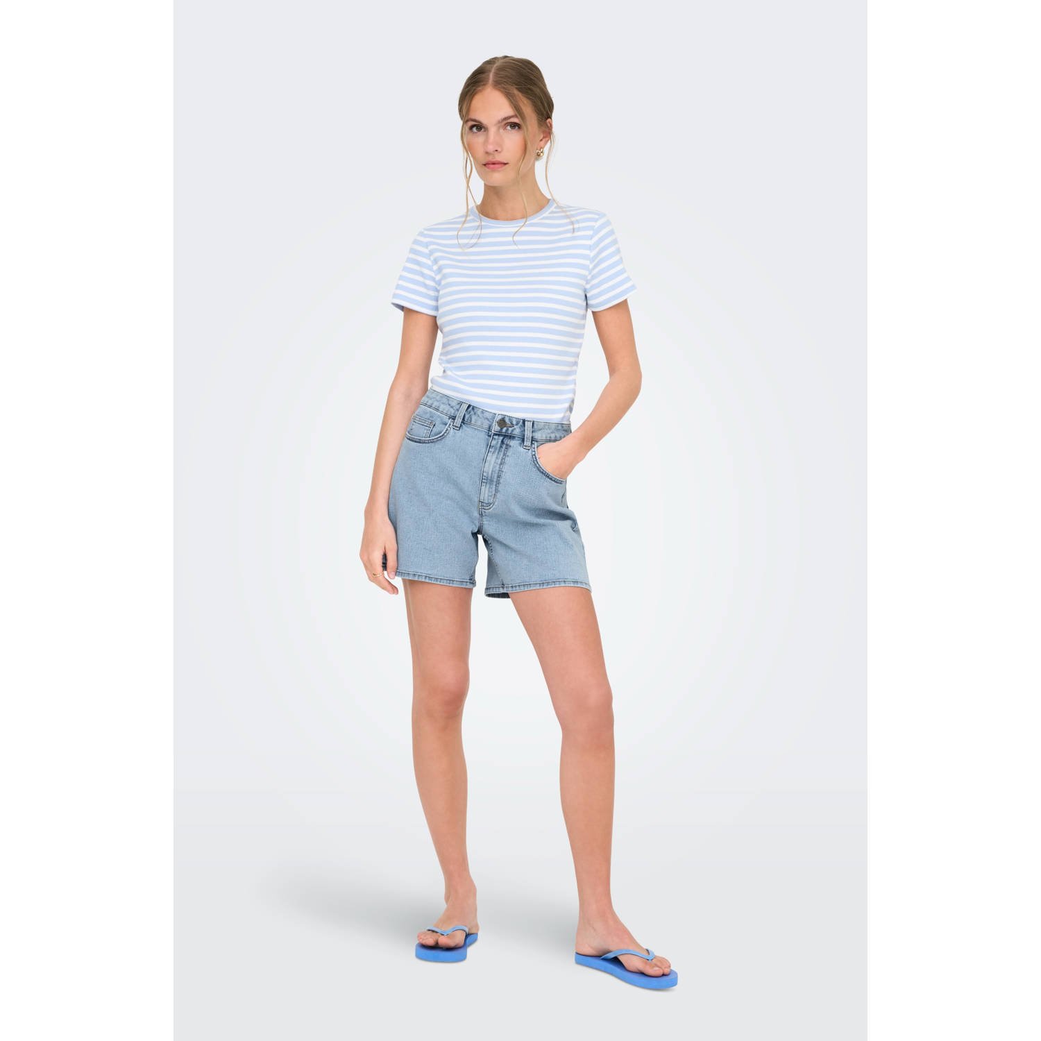 JDY denim slim regular waist short light blue denim