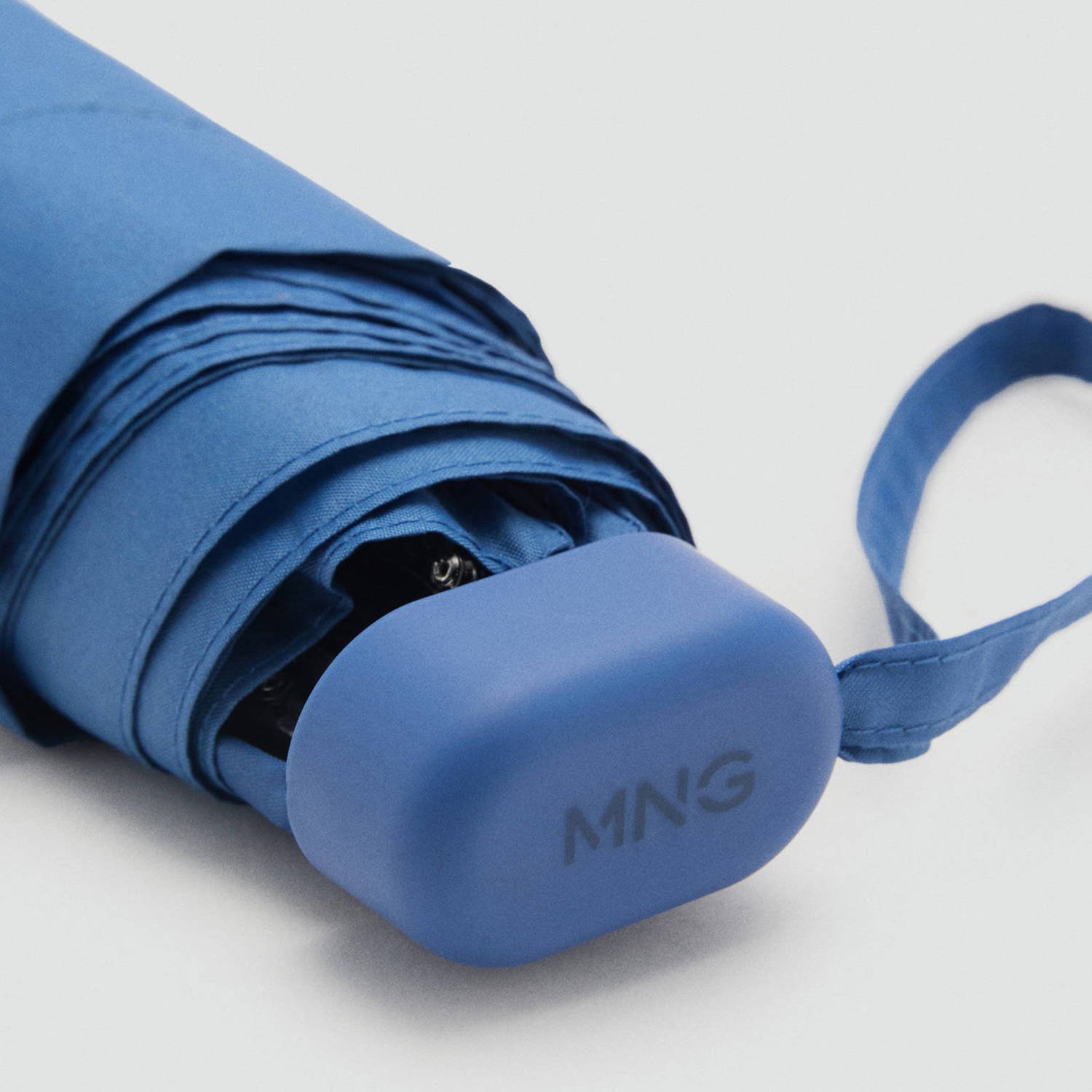 Mango paraplu blauw