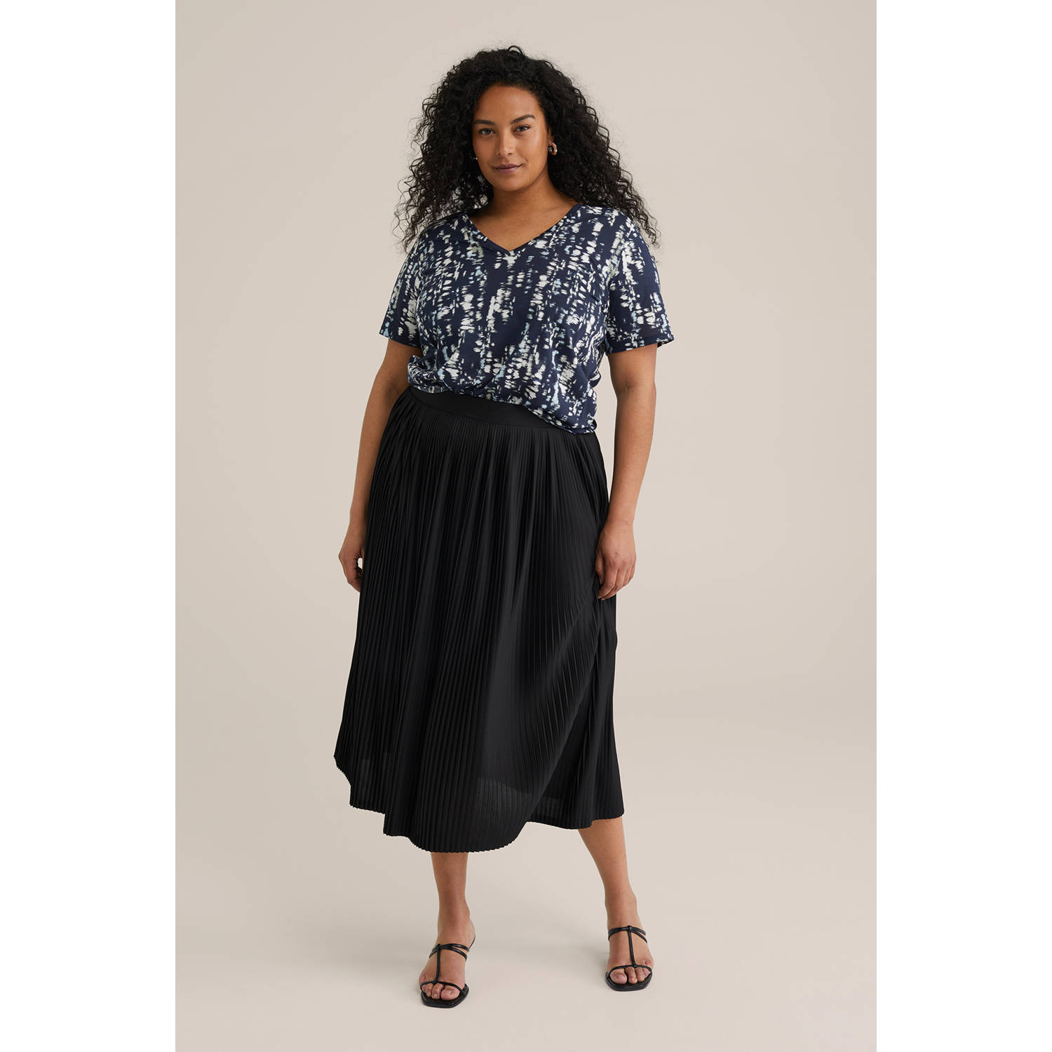 WE Fashion Curve top donkerblauw