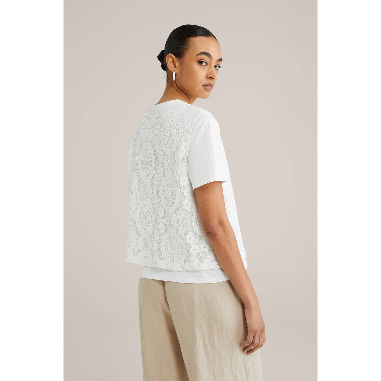 WE Fashion top wit crochet