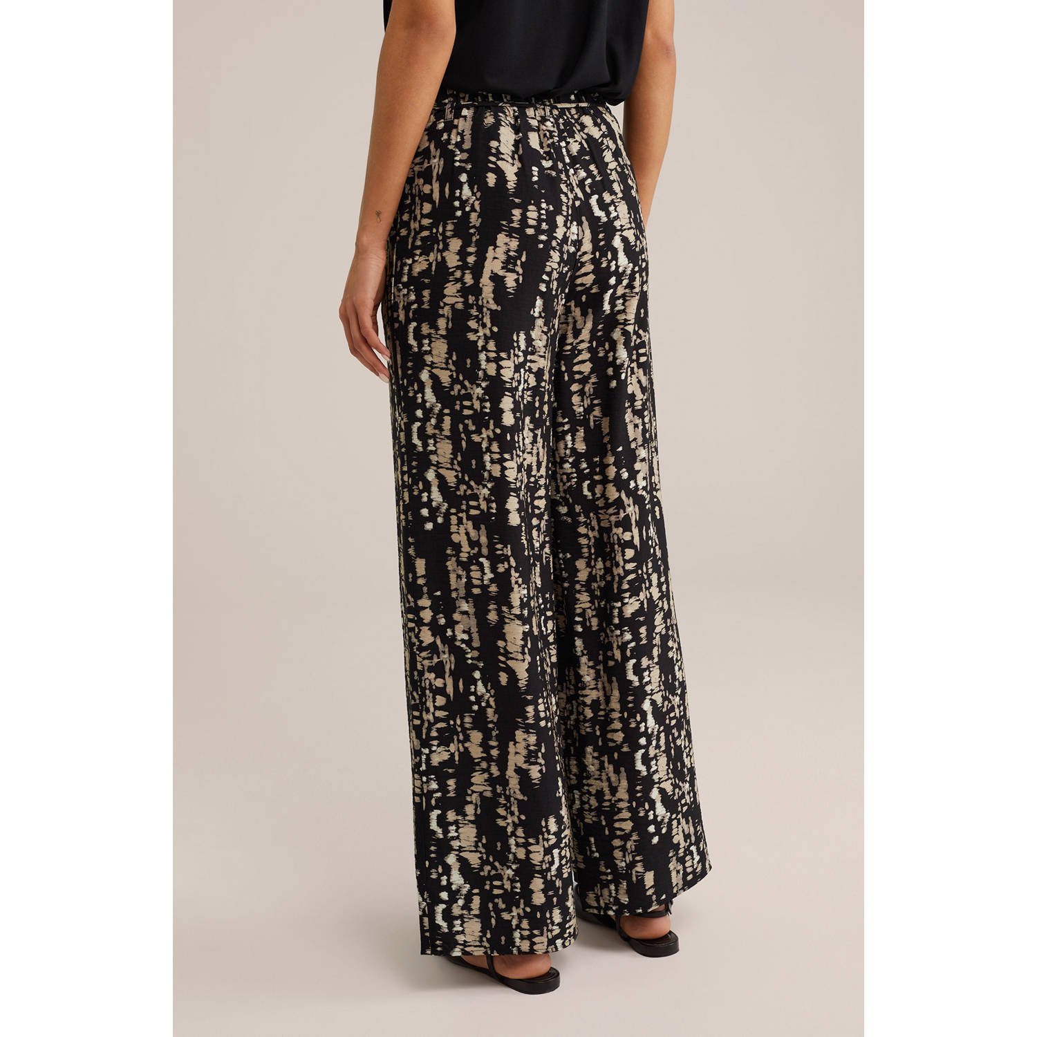 WE Fashion regular waist broek zwart