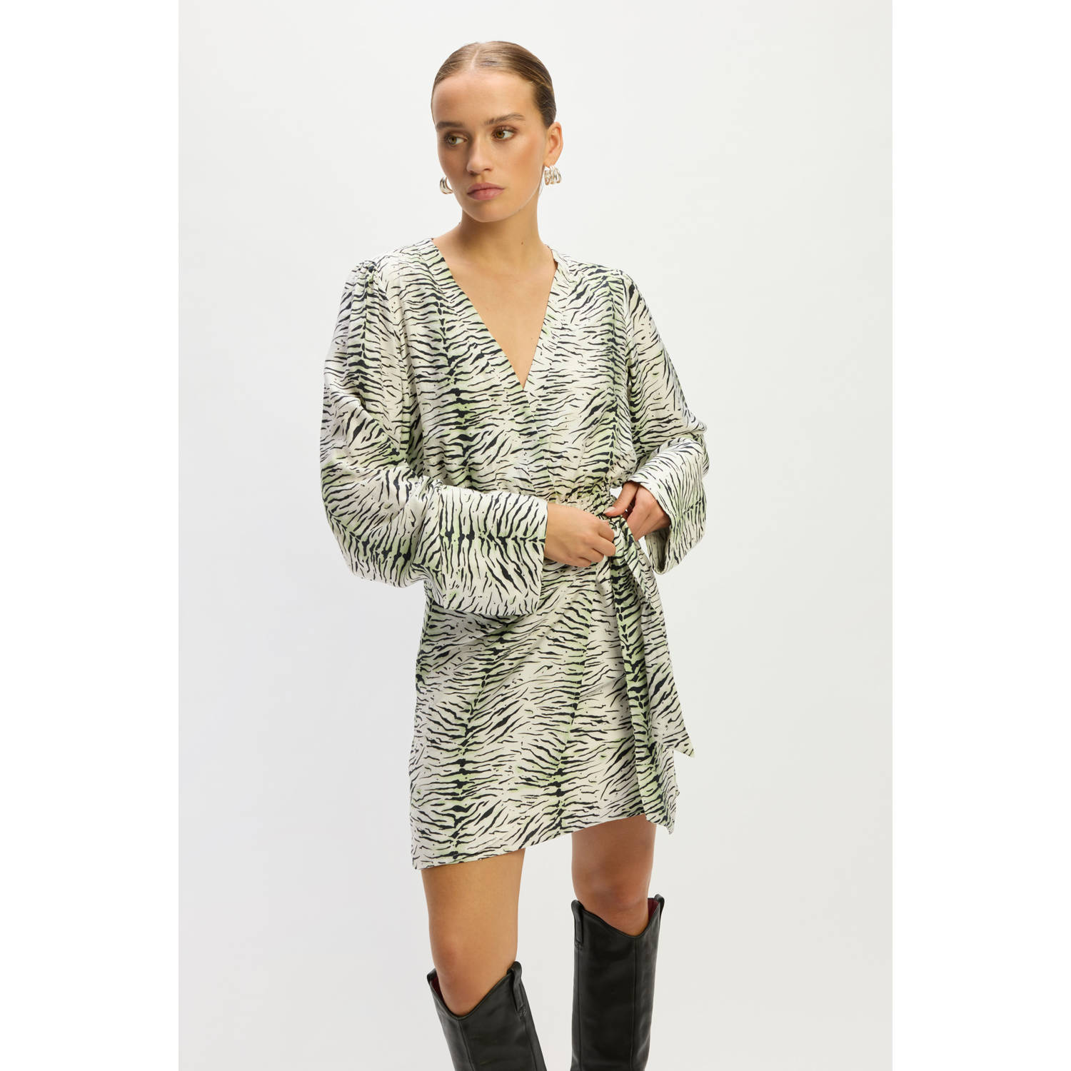 Refined Department wikkel- overslagjurk ecru