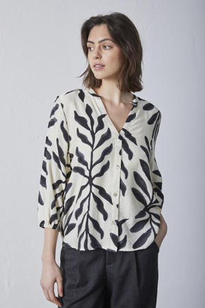 blouse ecru