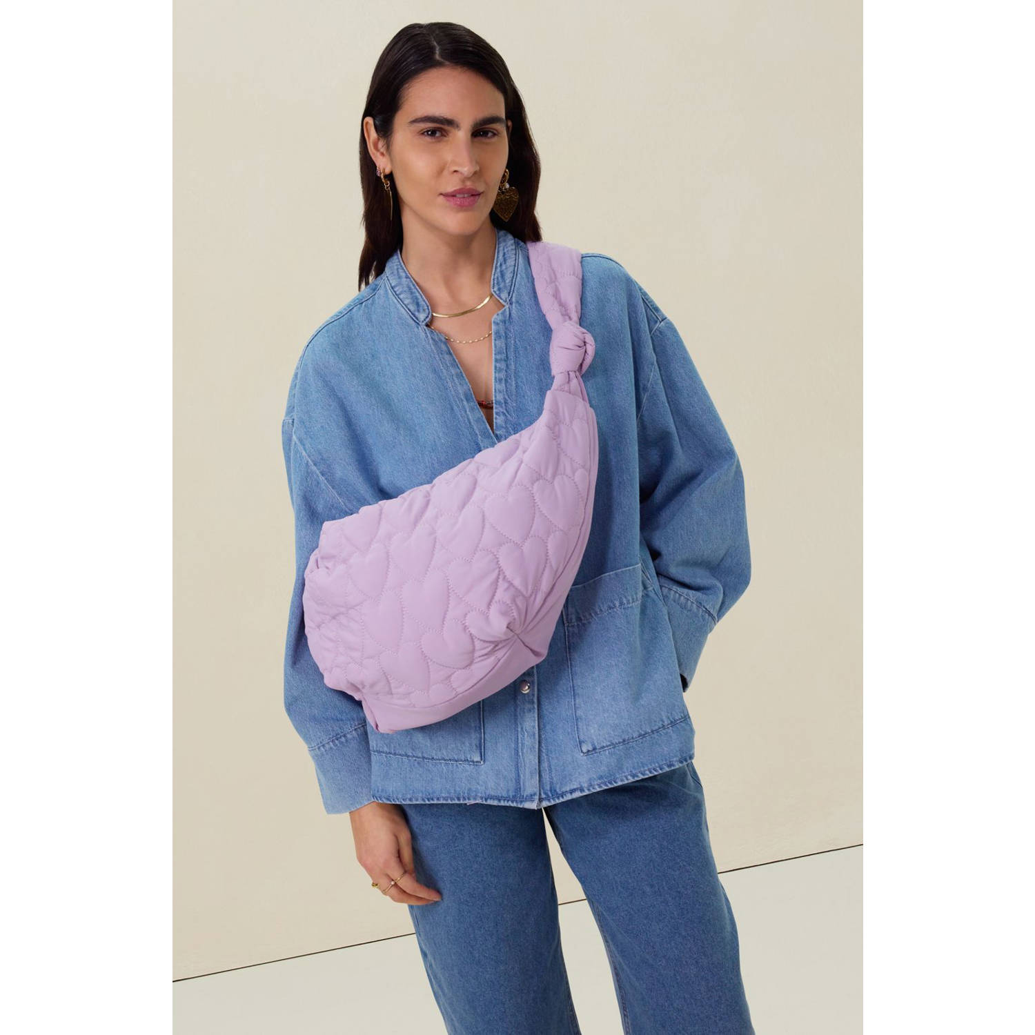 Sissy-Boy doorgestikte crossbody tas met hartjes lavendel