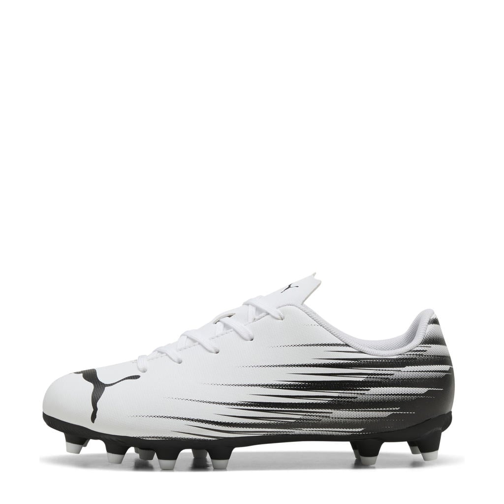 Wit en zwarte jongens en meisjes Puma Attacanto II junior voetbalschoenen van imitatieleer/voering: mesh/voetbed: eva