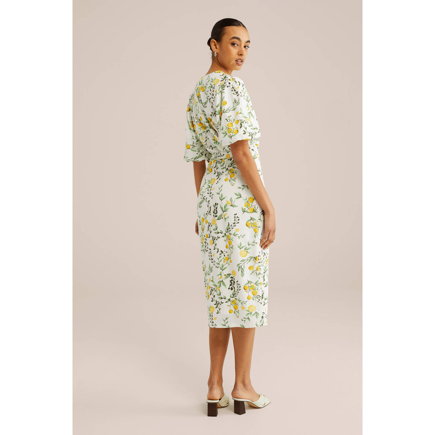 WE Fashion zomerjurk ecru