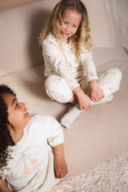 thumbnail: Quapi pyjamaset met all over print ecru