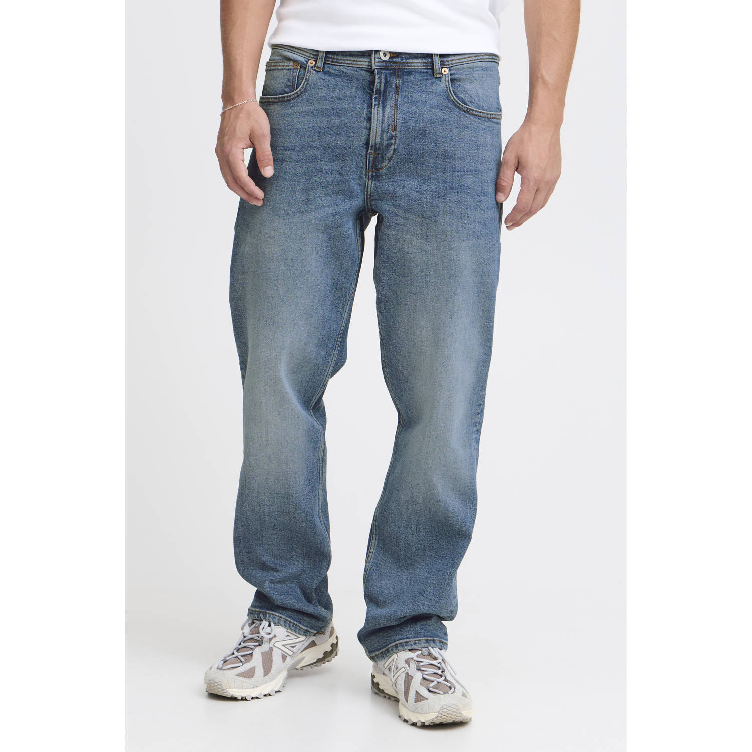 Solid SDISNI RYAN straight leg regular fit jeans light vintage blue denim