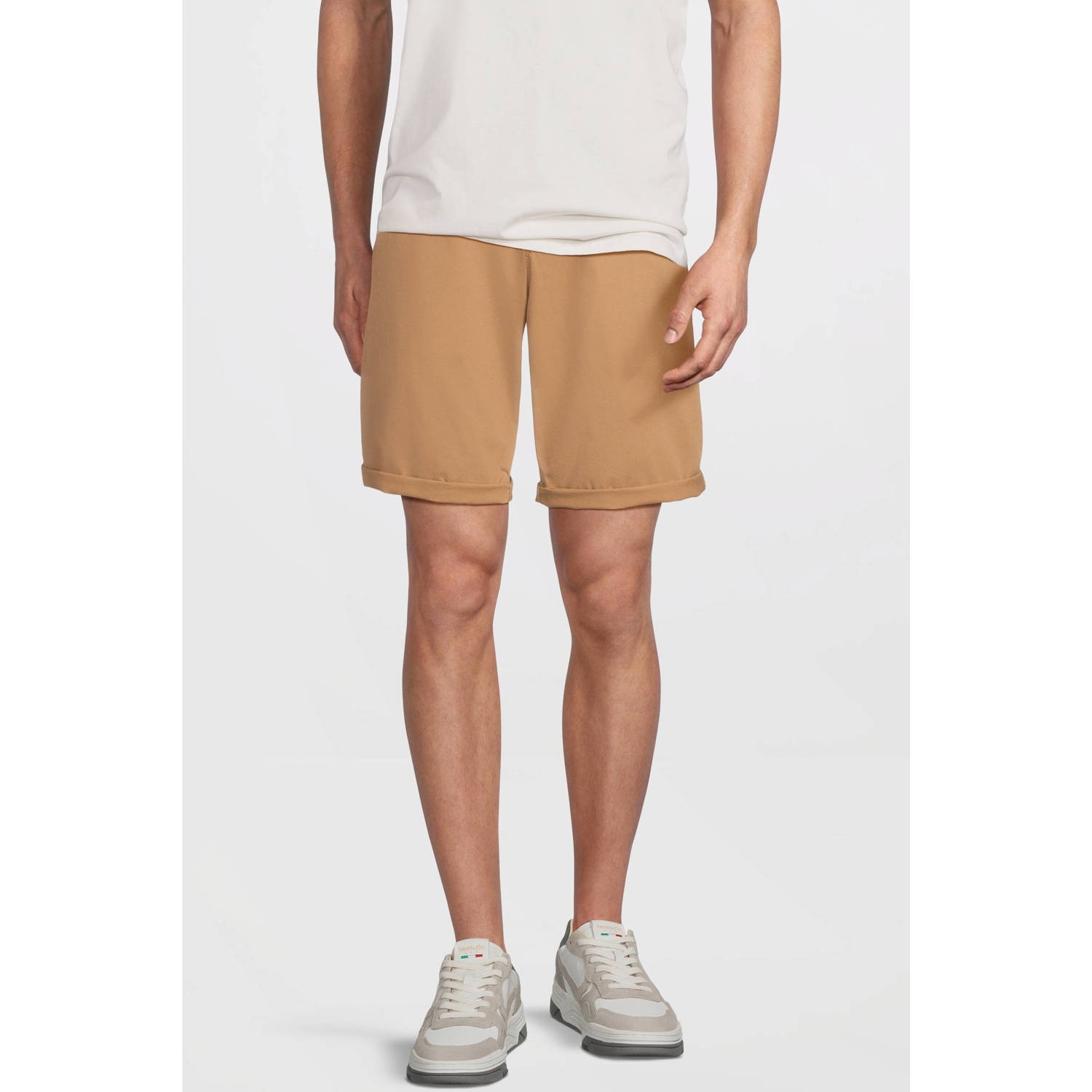 Cars regular chino short camel