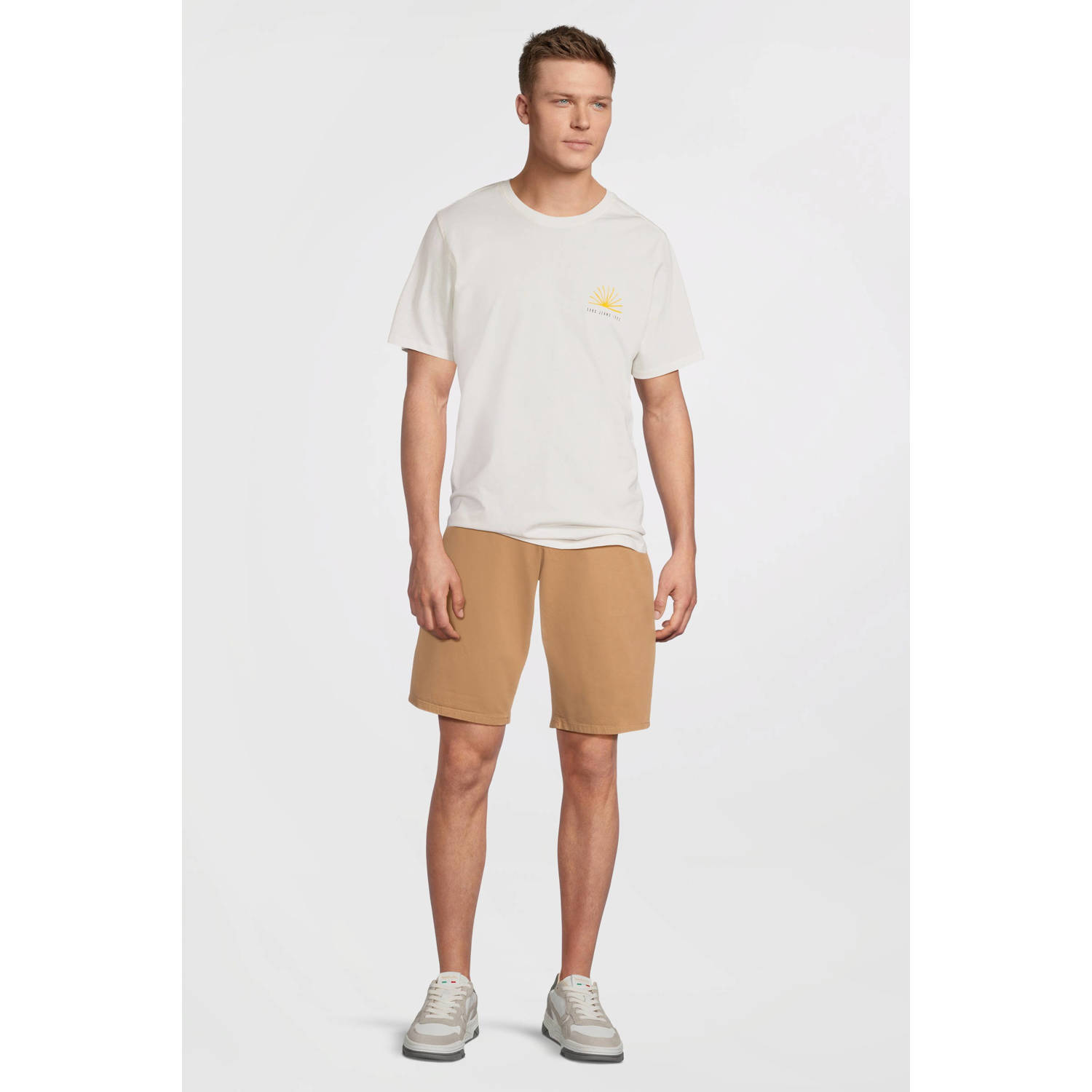 Cars regular chino short camel
