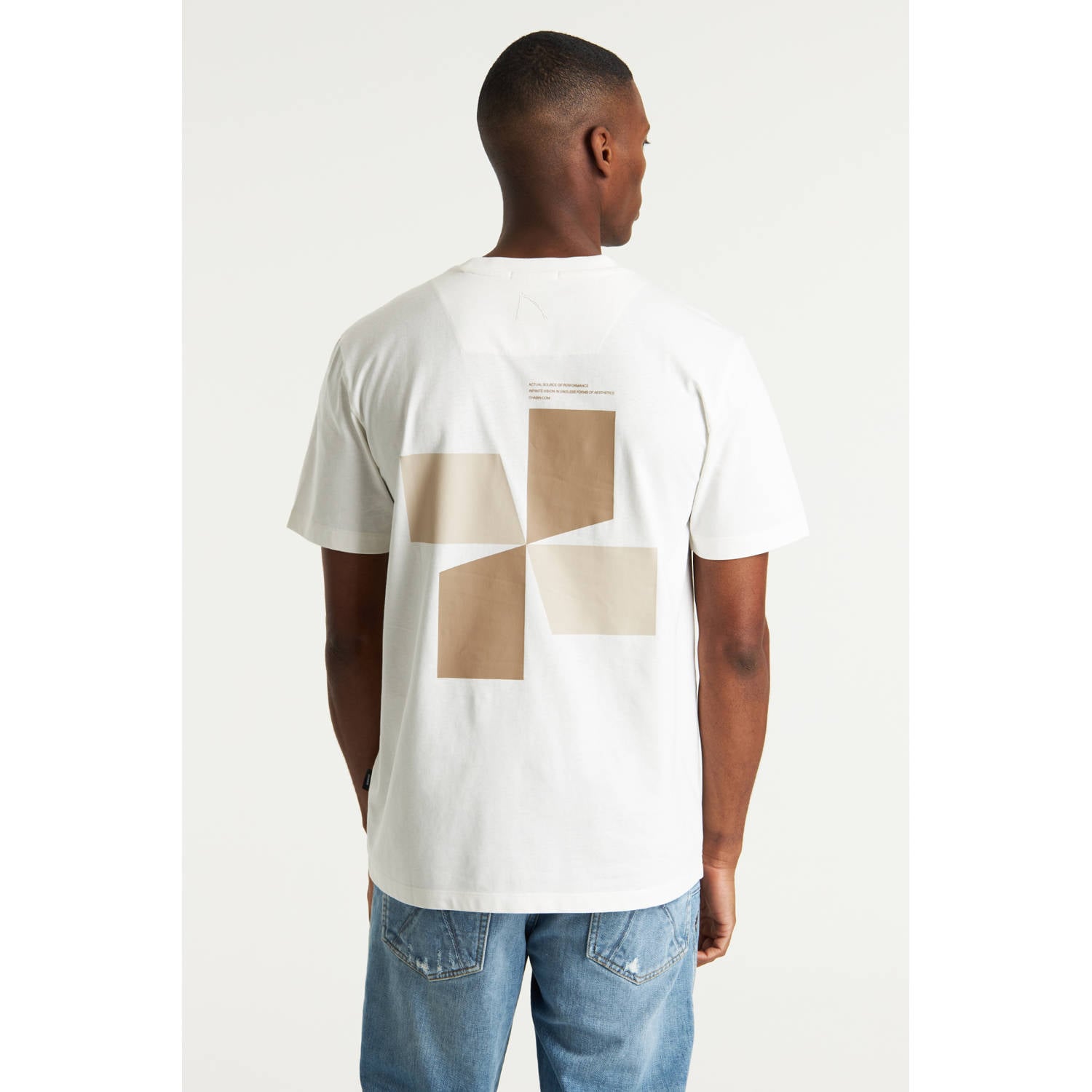 CHASIN' T-shirt wit