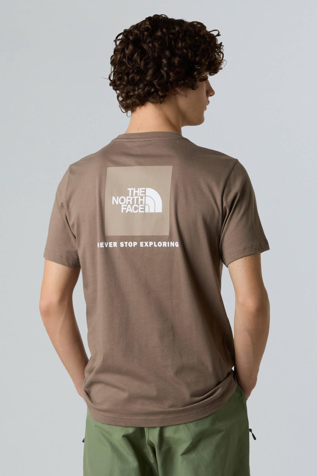 Bruine heren The North Face T-shirt Box NSE van katoen met backprint, korte mouwen en ronde hals