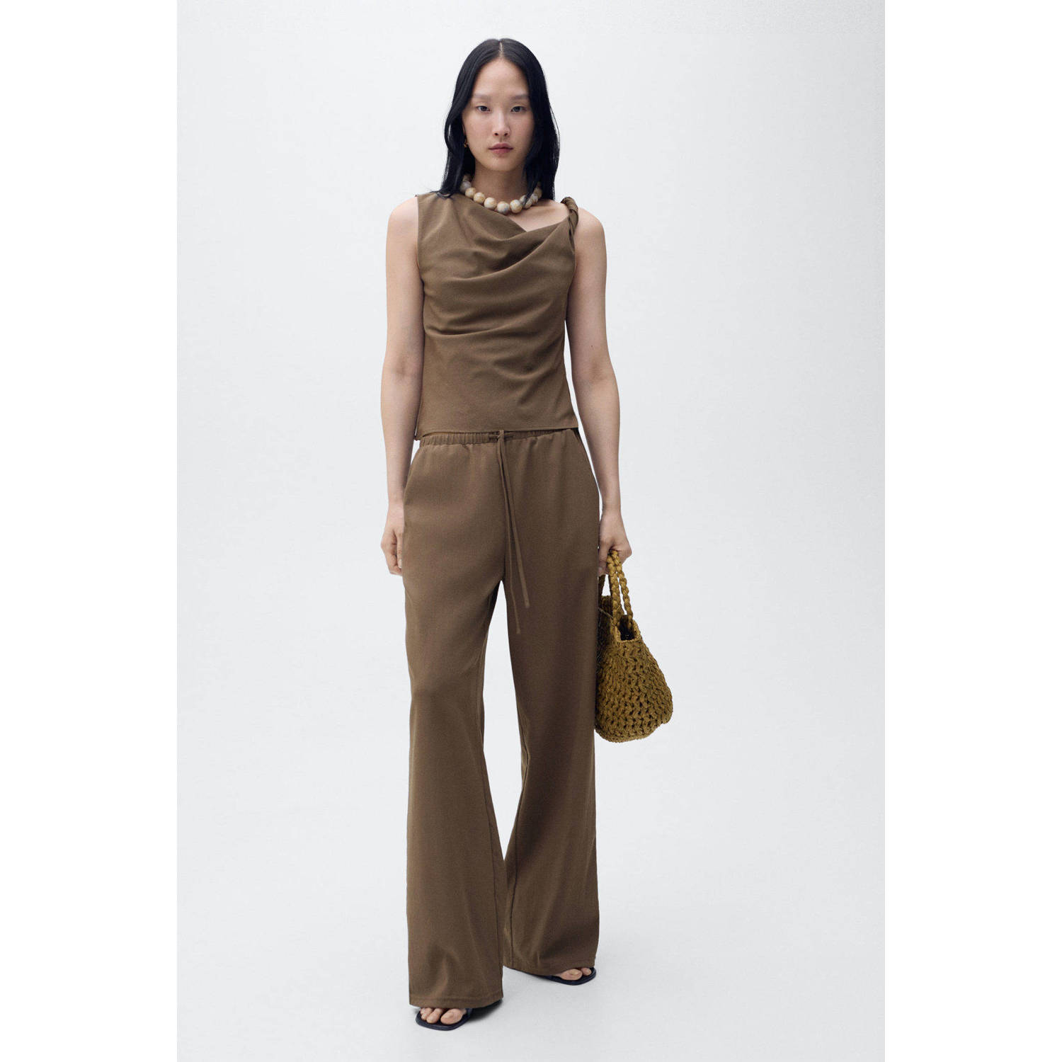 Mango wide leg regular waist broek bruin