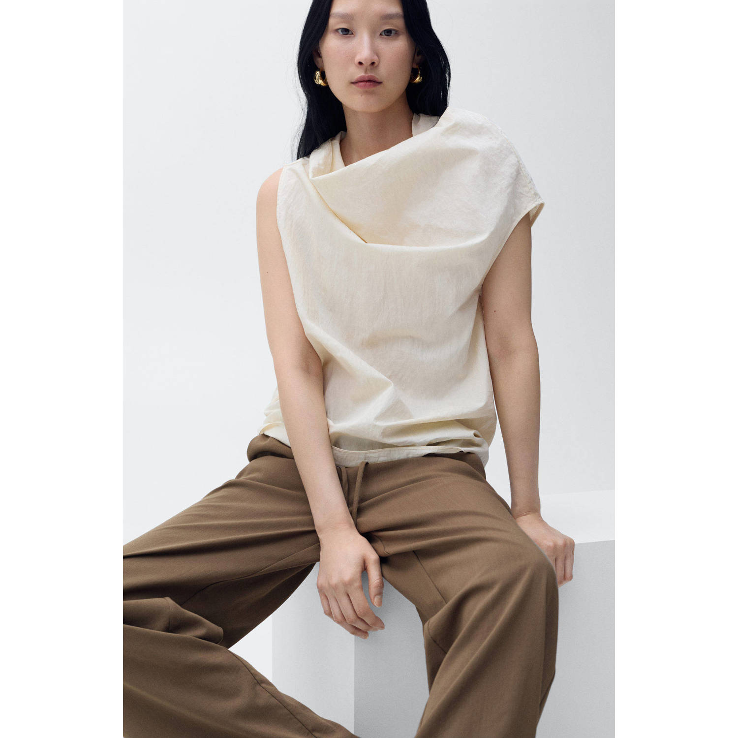 Mango wide leg regular waist broek bruin
