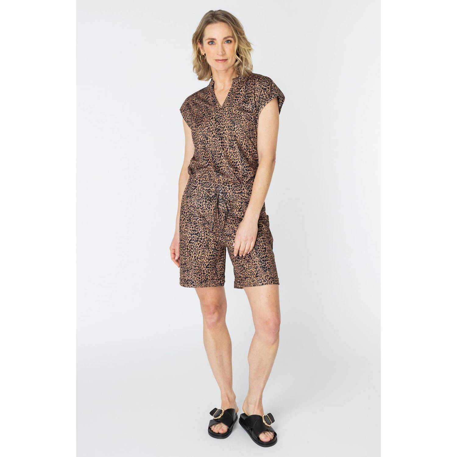 ES&SY travelstof wide leg high waist casual short bruin